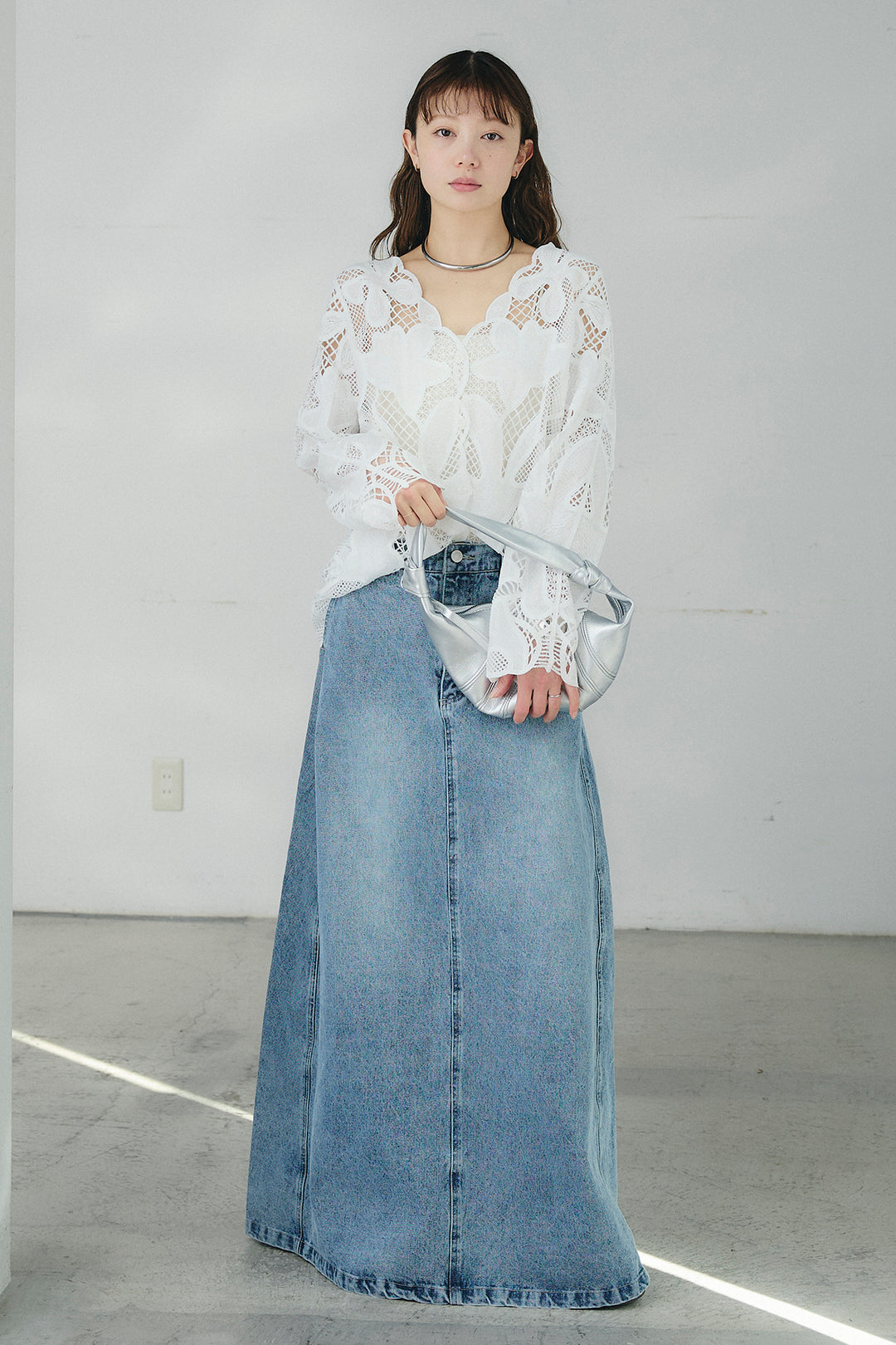 [SET]フラワー刺繍レースブラウス+デニムロングフレアスカート(2set)