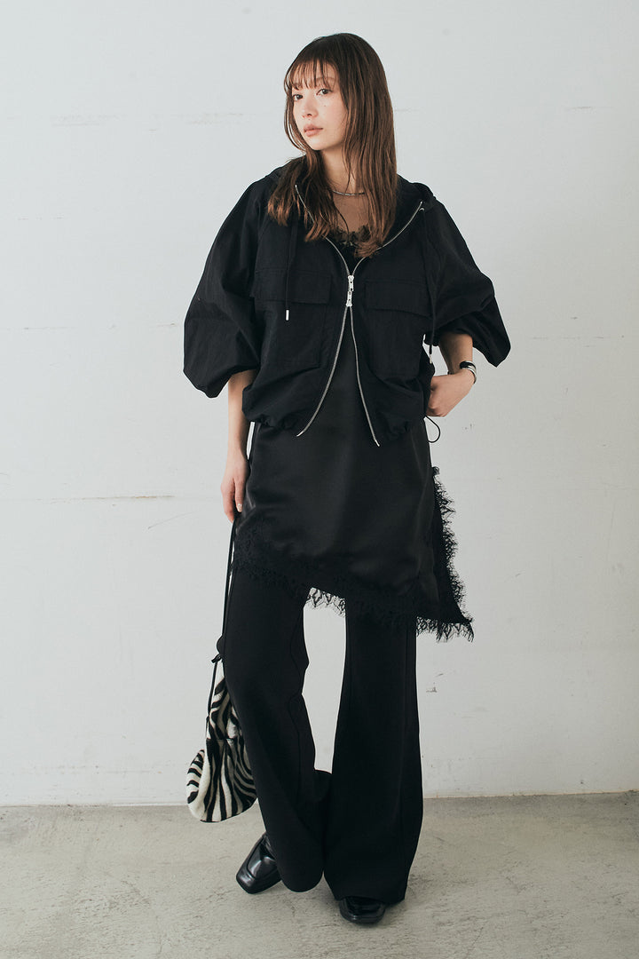 [SET]ナイロンボリュームWジップパーカーブルゾン+サテンレースアシメキャミ+細編みベルト付きパンツ+サテンレースアシメキャミ(3set)