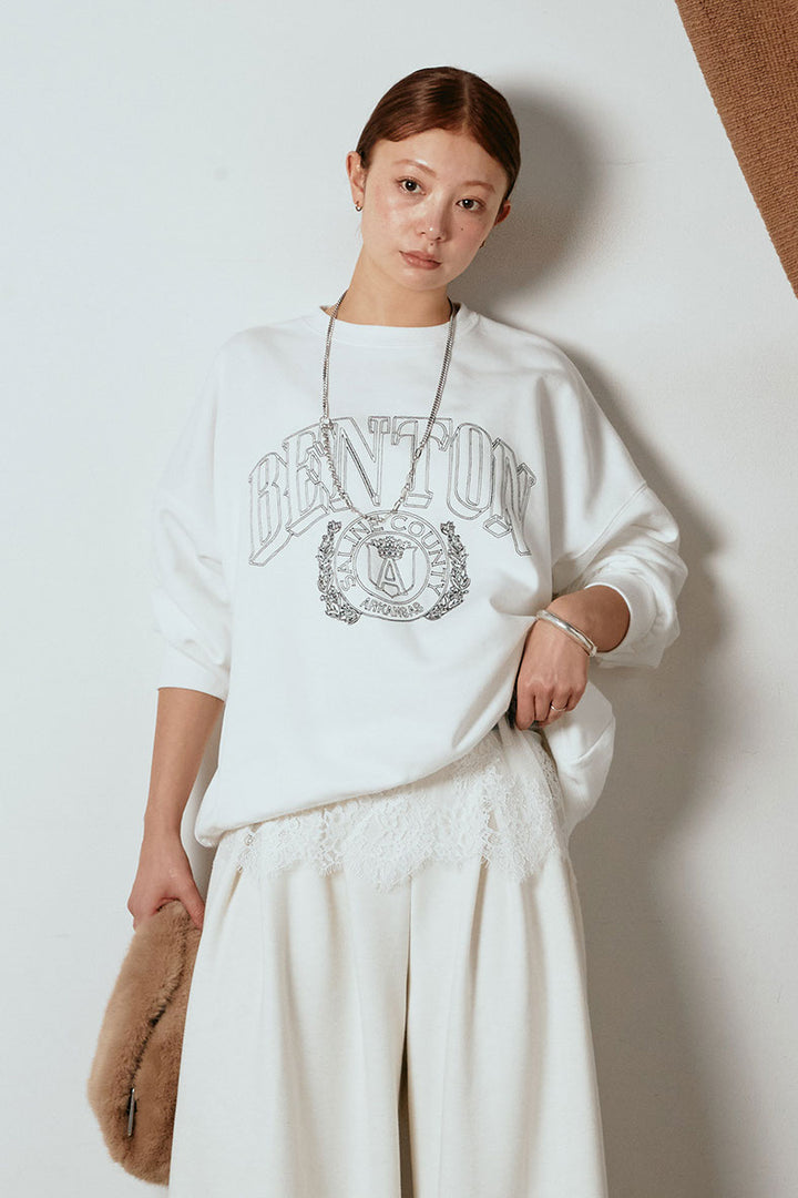 [SET]フロントロゴスウェットプルオーバー+カップ付きレースドッキングキャミソール(2set)