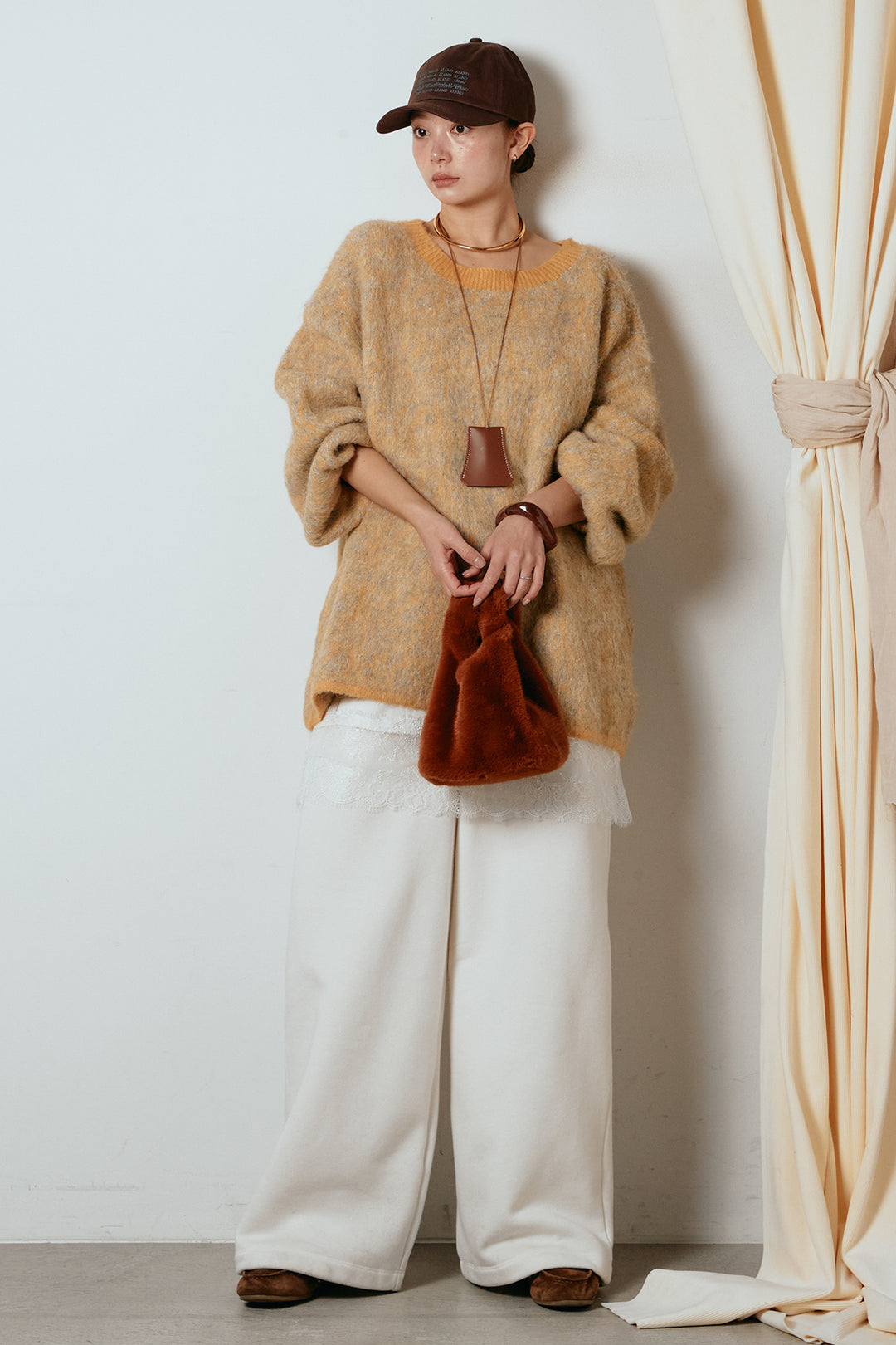 [SET]ボリュームスリーブミックスニットトップス+裏起毛スウェットワイドパンツ+レース切り替えキャミソール(3set)