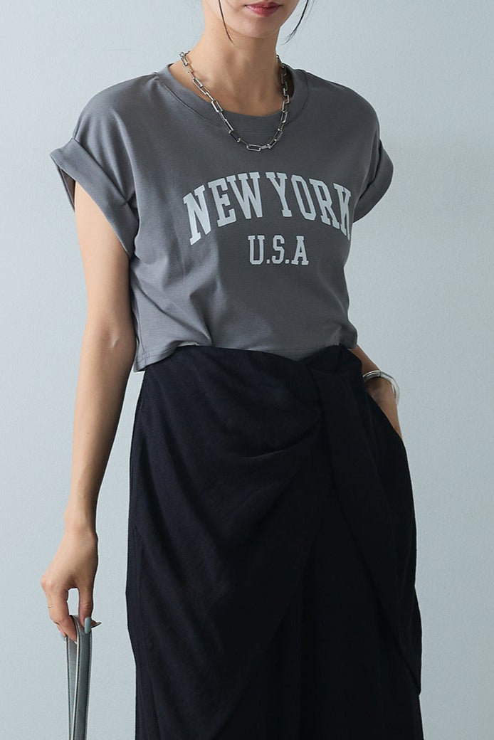 【即納】ショート丈NEWYORKロゴTシャツ