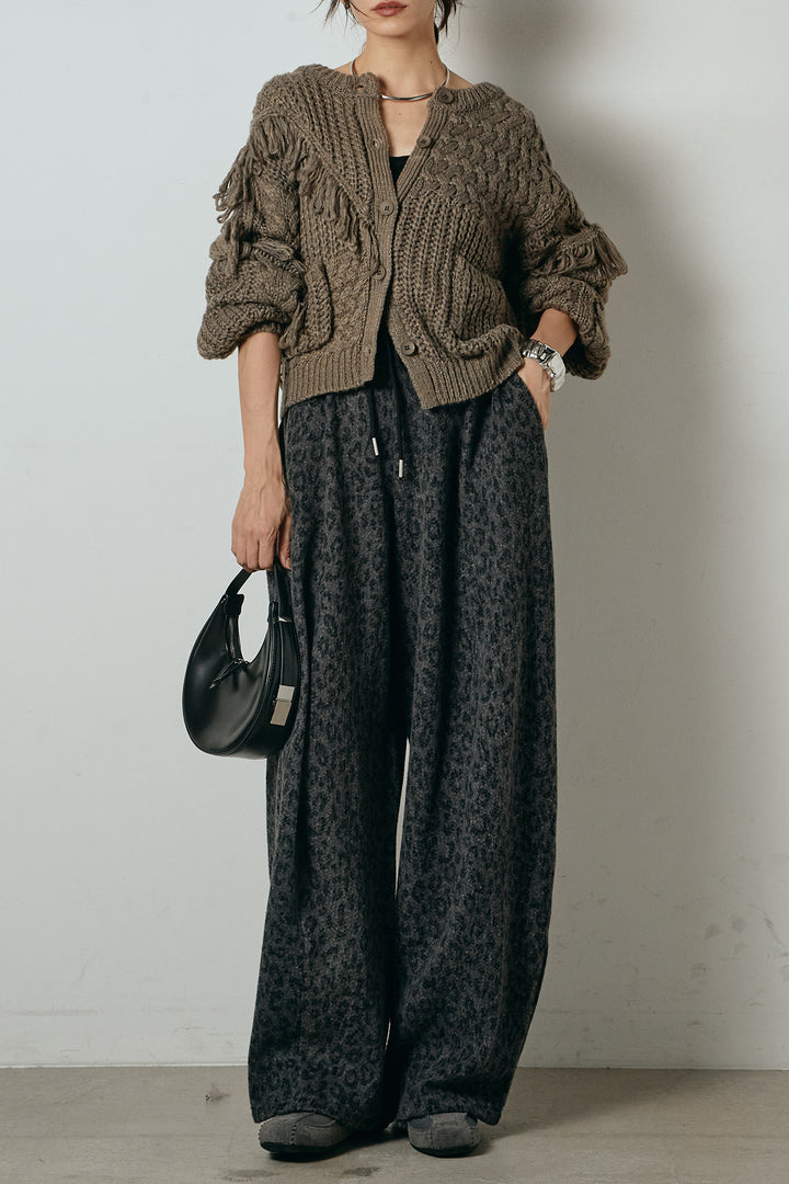 [SET]ランダムフリンジニットカーディガン+リラックスレオパード柄ワイドパンツ(2set)