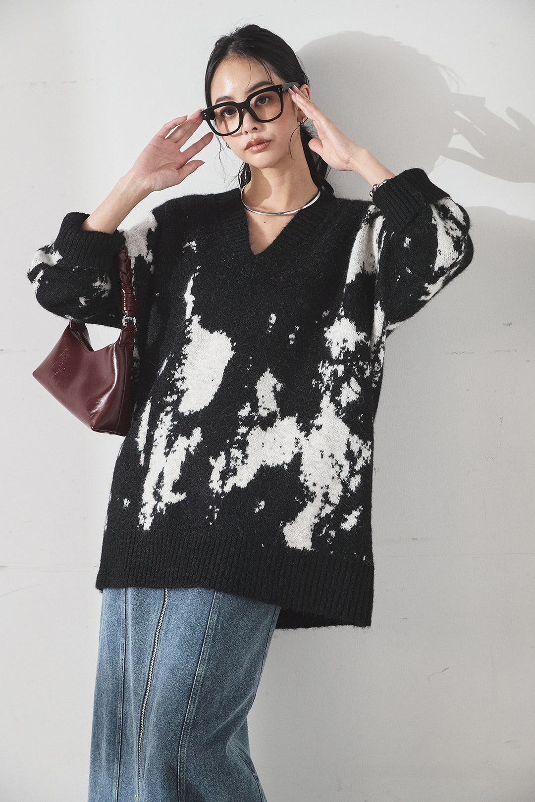 [SET]アブストラクト柄ニットプルオーバー+フロントジップデニムスカート(2set)