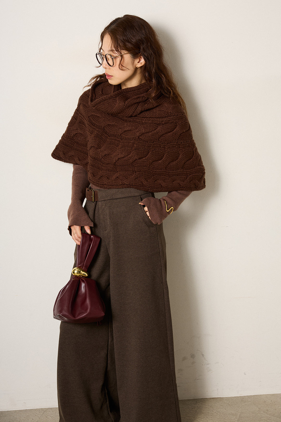 [SET]ケーブル編みケープレイヤードニット+サイドベルトパンツ(2set)