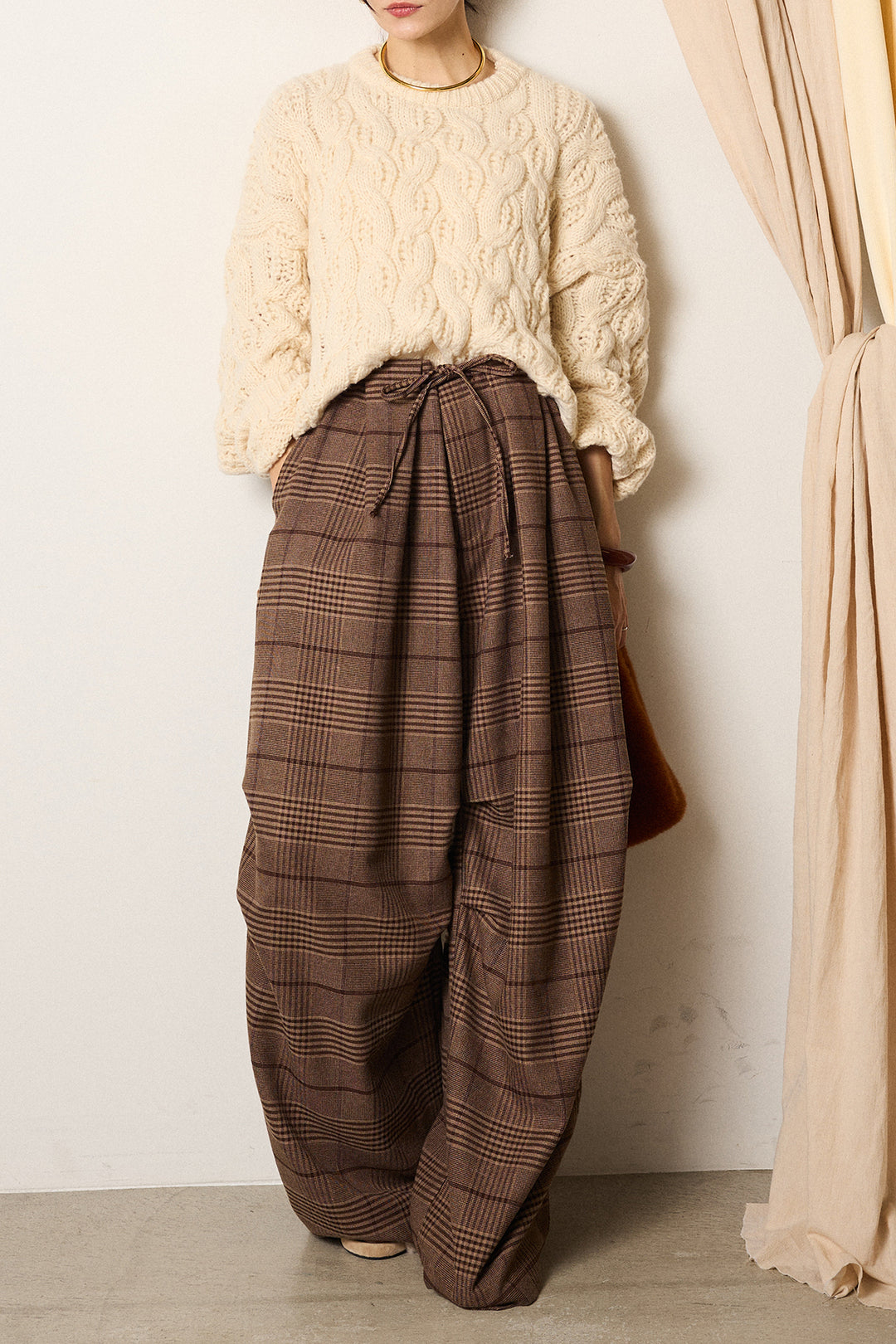 [SET]ケーブルリラックスショートニット+グレンチェックルーズタックパンツ(2set)
