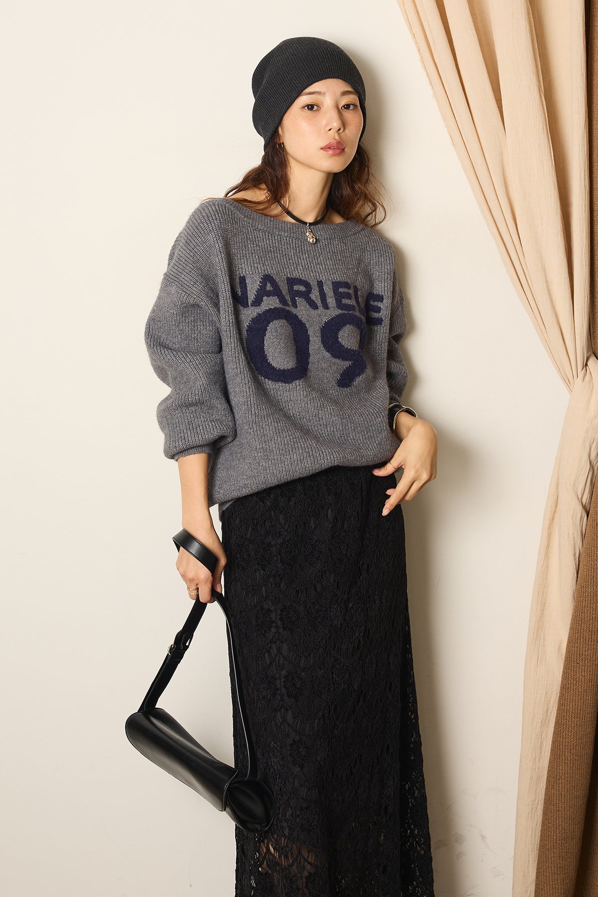 67nowos ロングスカート SET]フロントロゴニットトップス+レース刺繍ロングスカート(2set