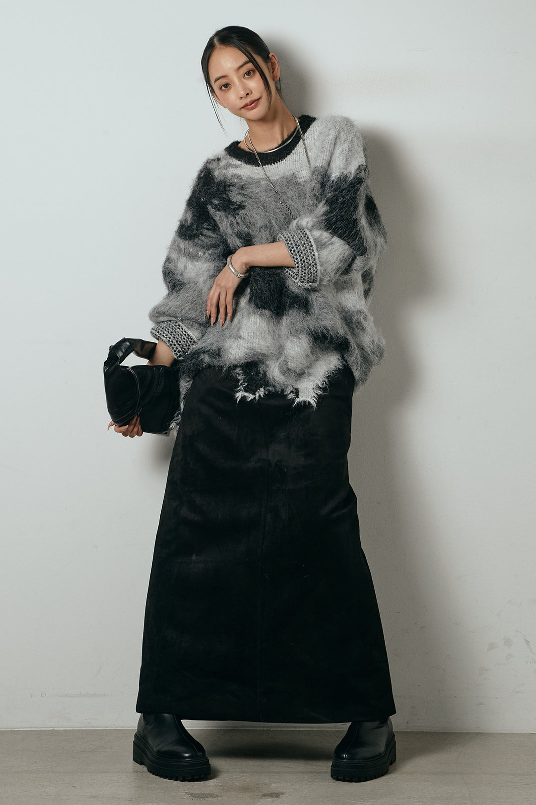 [SET]起毛裾デザインニュアンス柄ニットトップス+エコスウェードワイドスカート(2set)