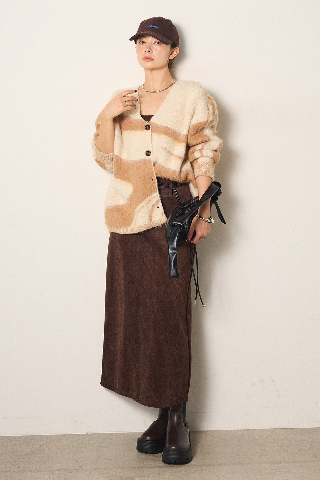 [SET]アクセントブラッシュドカーディガン+ロープベルト付きスウェード調スカート(2set)