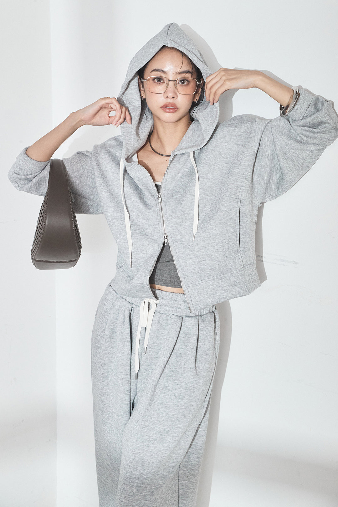 [SET]スウェットドルマンジップフードパーカー+スウェットコクーンイージーパンツ(2set)