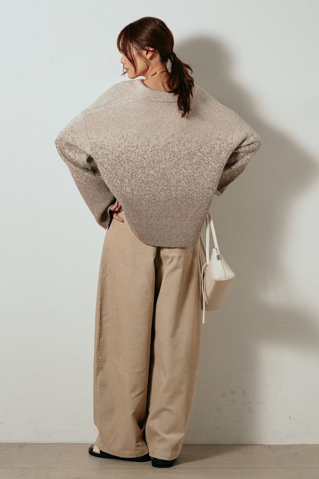 [SET]グラデーションラメニットキーネックプルオーバー+フロントタック入りコーデュロイパンツ(2set)