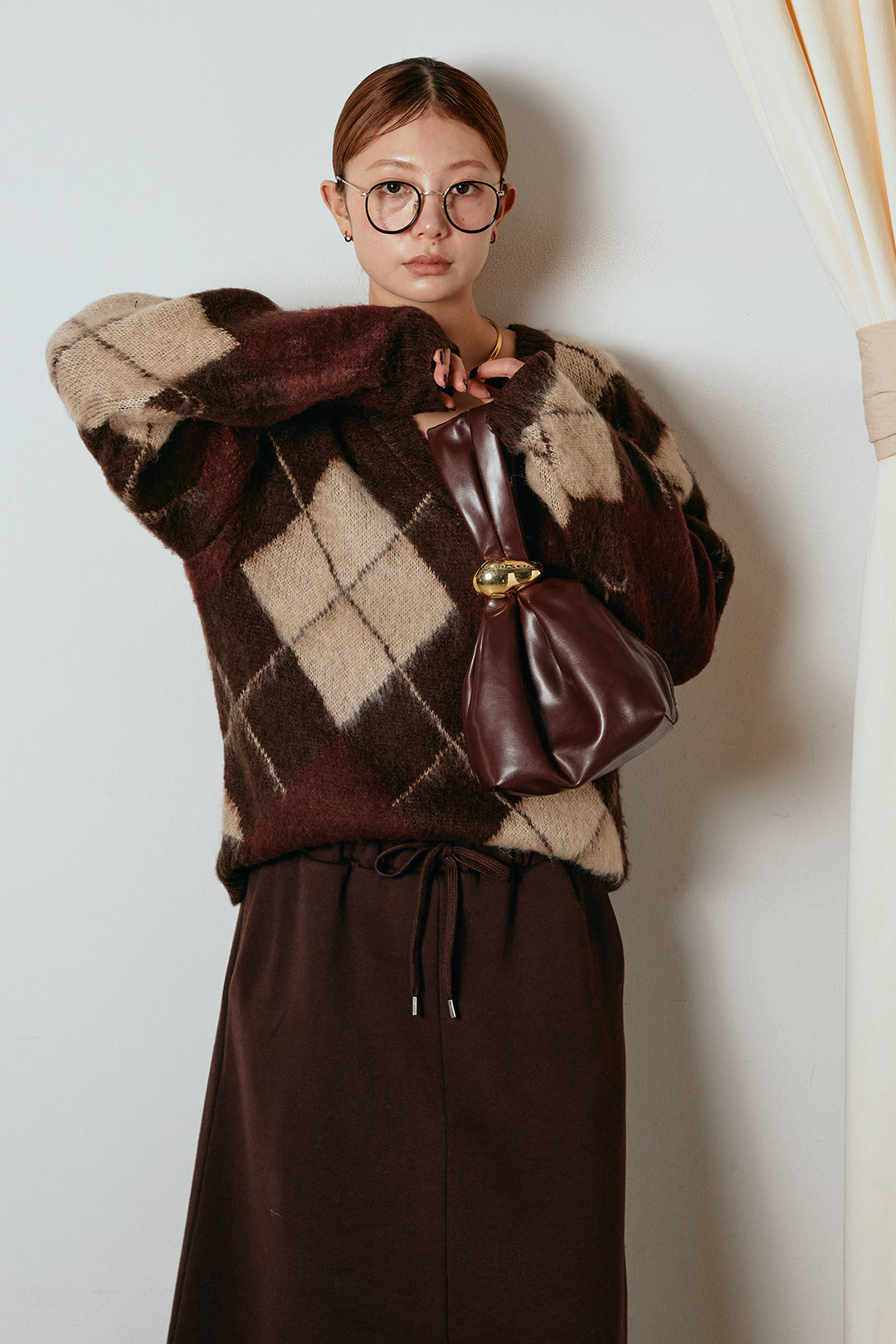 [SET]アクリルモヘアアーガイルVネックプルオーバー+裏起毛スウェットロングマキシスカート(2set)