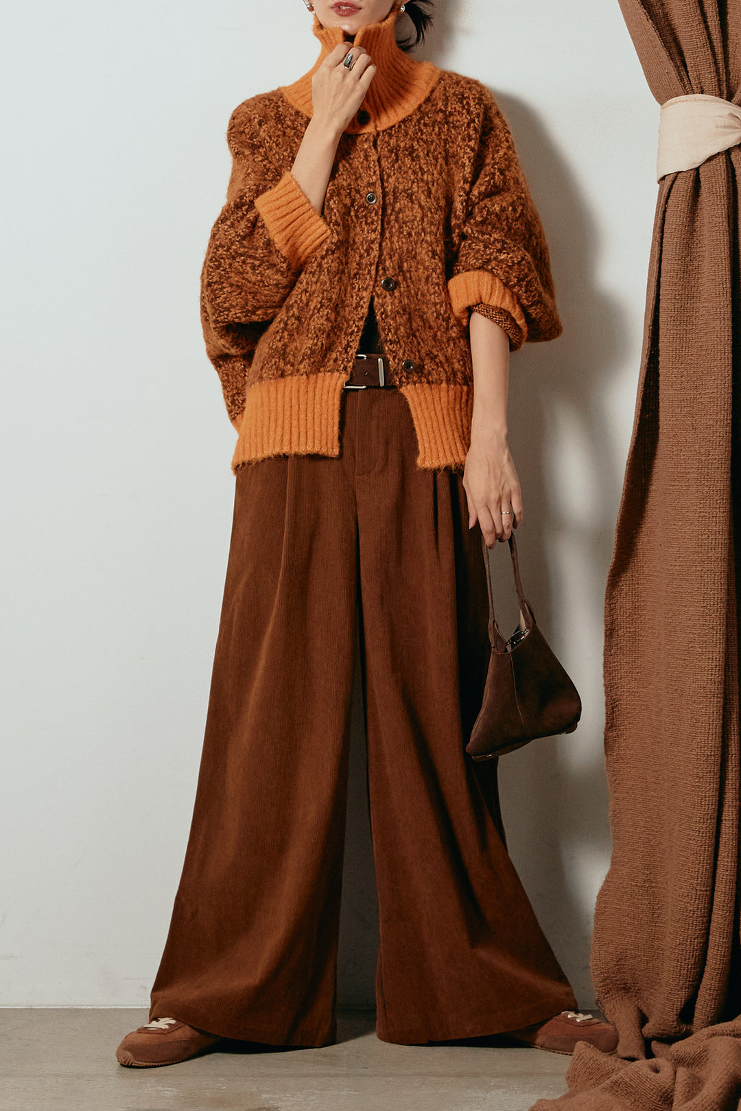 [SET]ハイネックミックスニットトップス+太ベルト付きコーデュロイタックパンツ(2set)