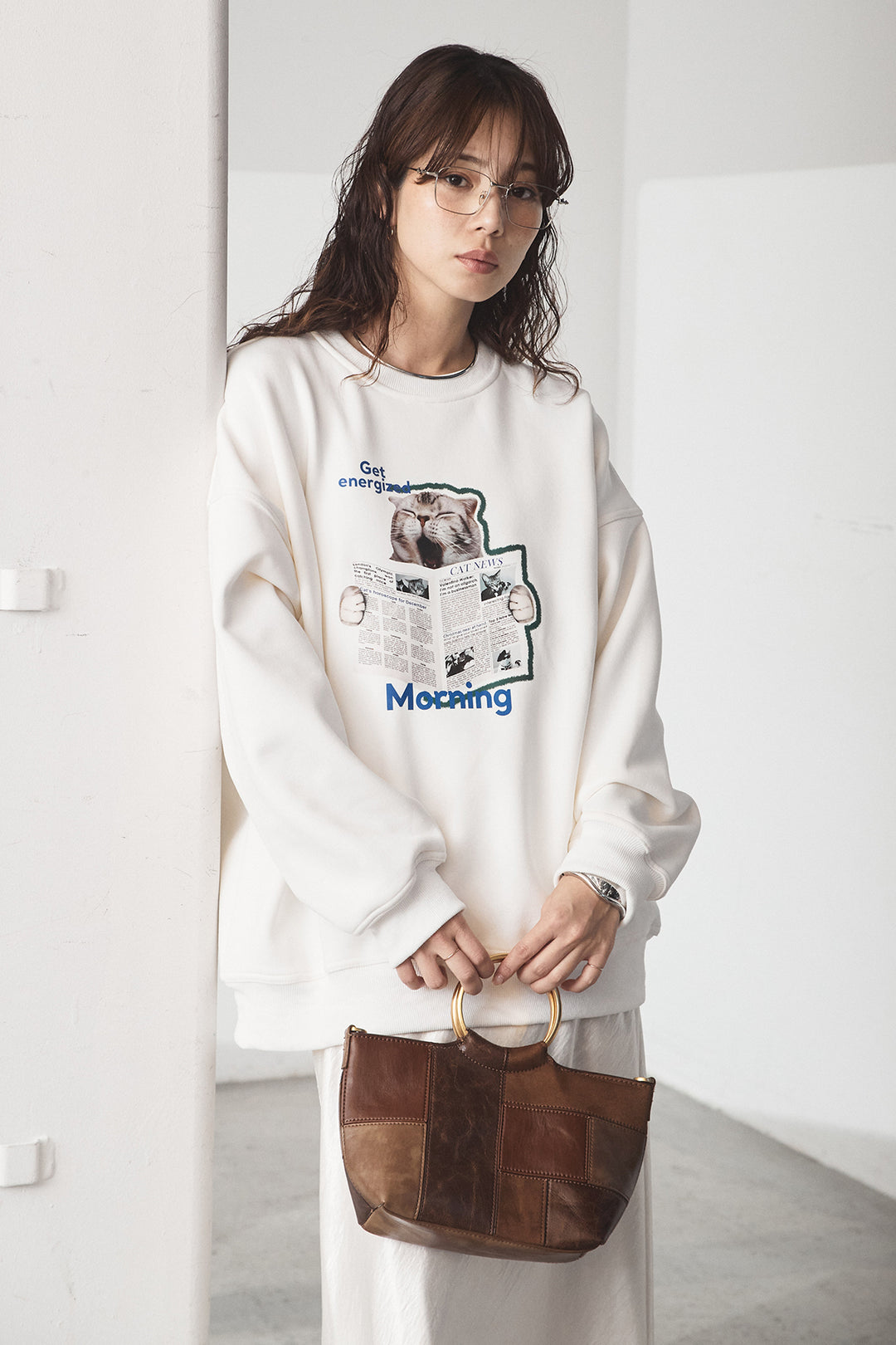 [SET]裏起毛モーニングキャットプリントスウェット+裾レースデザインサテンスカート(2set)