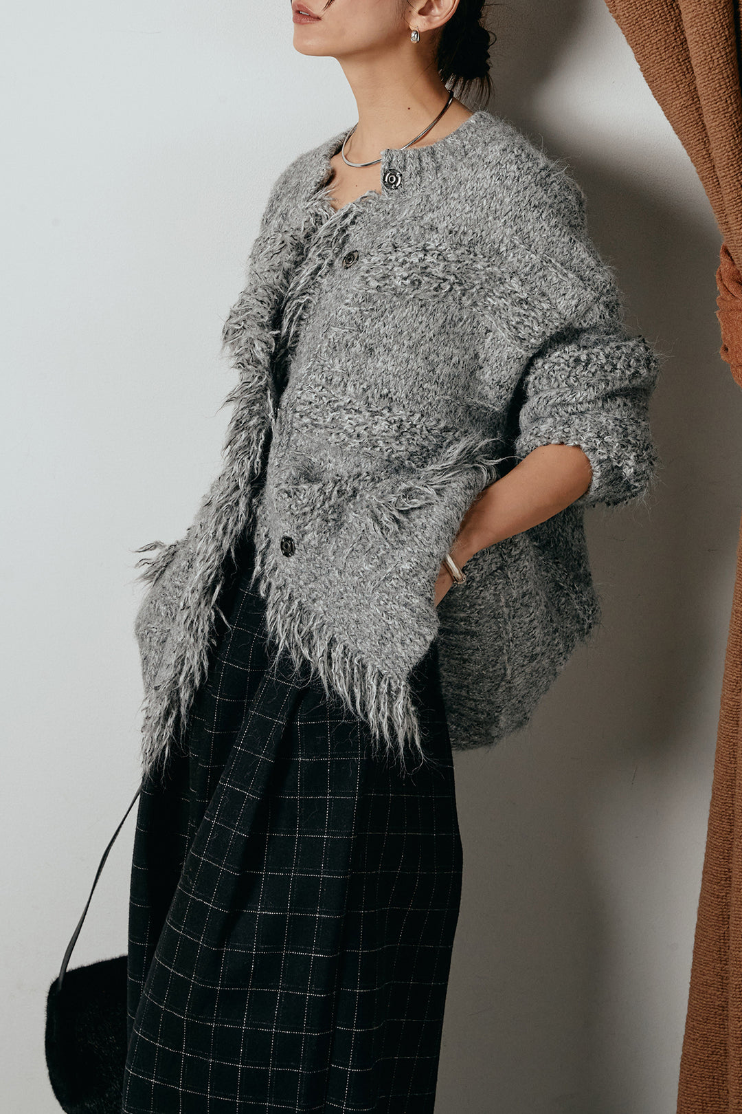 [SET]フリンジニットカーディガン+ウールライクチェックタックパンツ(2set)