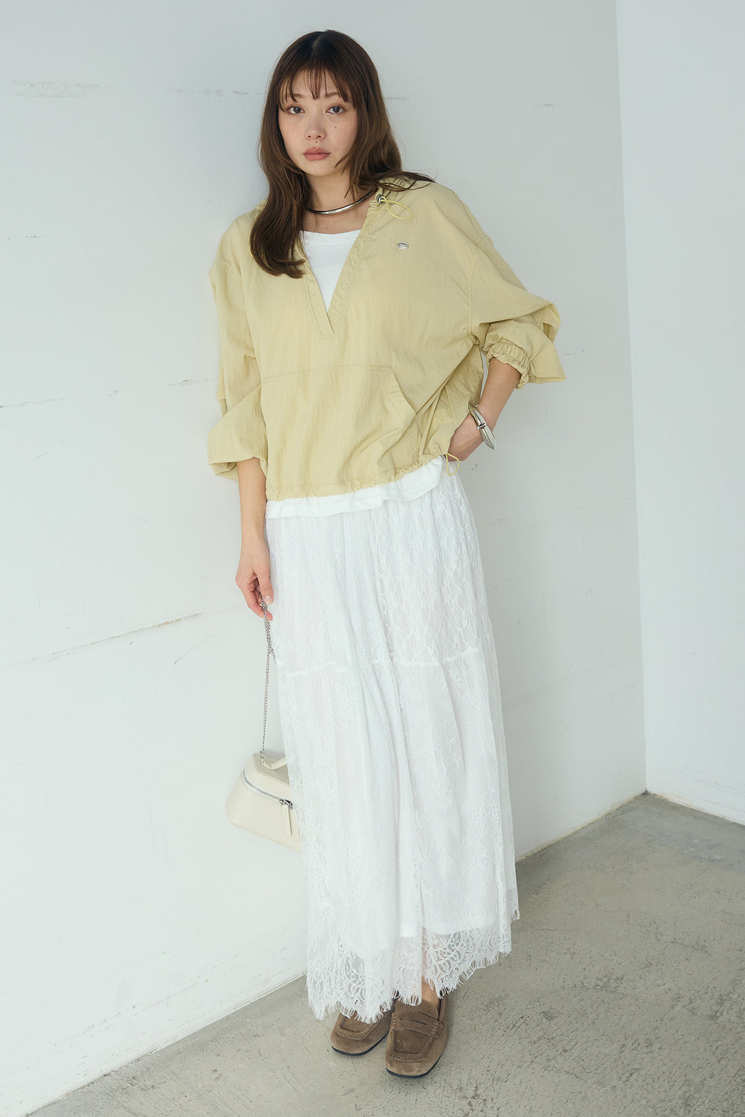 [SET]レイヤードデザインフーディートップス+ひげレース切替ロング丈スカート(2set)