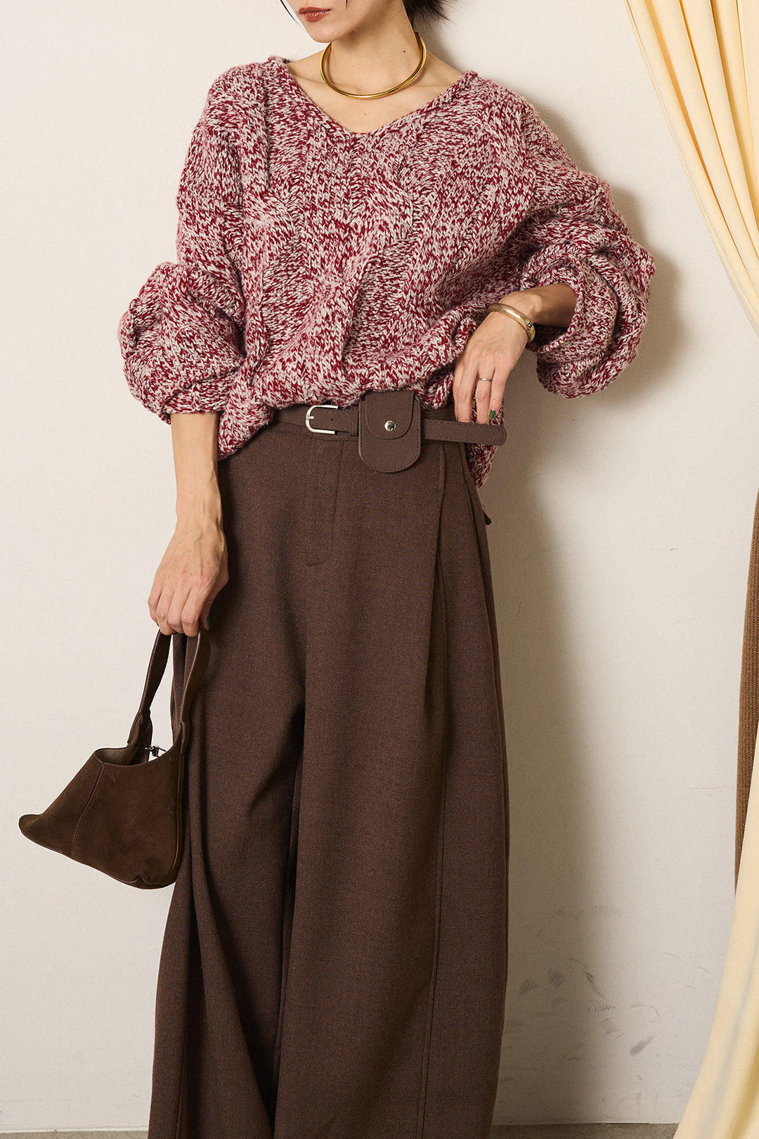 [SET]Vネックミックス編みニットトップス+ポーチベルト付きカーブパンツ(2set)