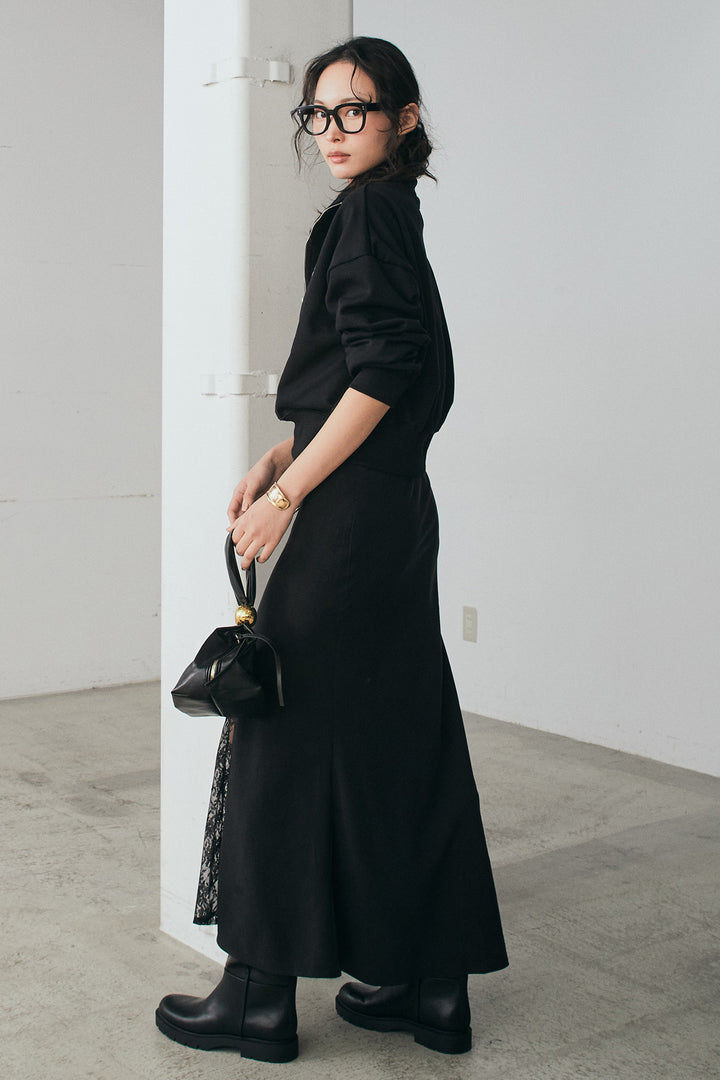 [SET]裏毛ロゴ刺繍ハーフZIPスウェット+刺繍レースデザインサテンスカート(2set)