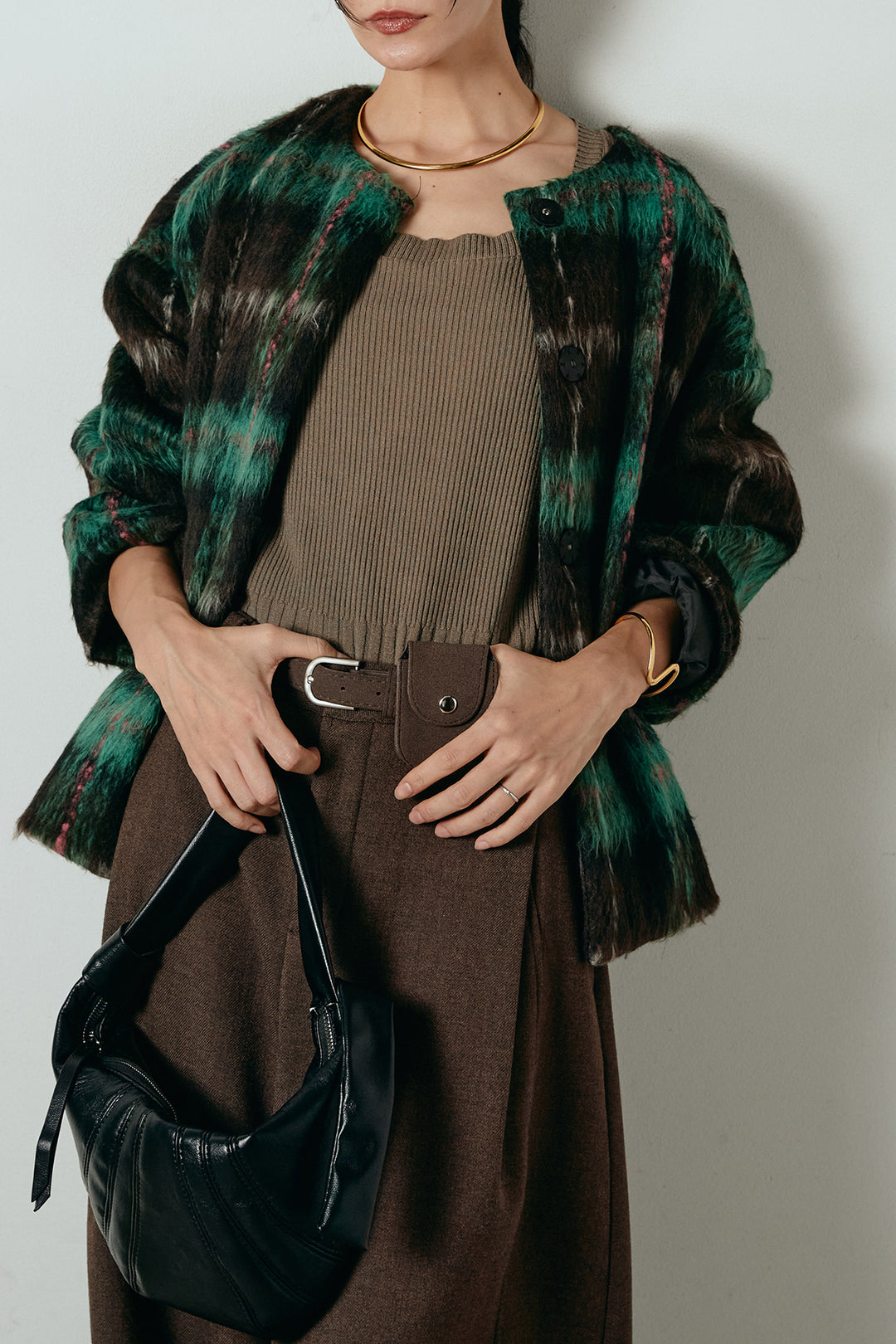 [SET]ノーカラーシャギーチェックアウター+ポーチベルト付きカーブパンツ(2set)