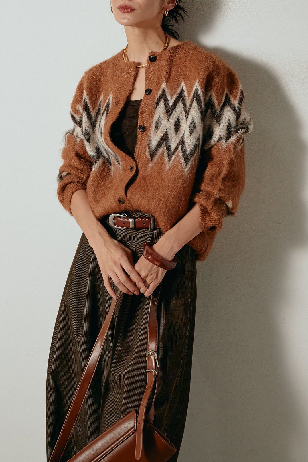 [SET]起毛ノルディック柄ニットカーディガン+フロントタック入りコーデュロイパンツ(2set)