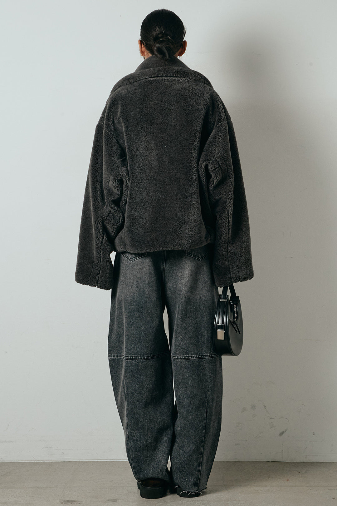 【2月中旬発送】
[SET]テディボアショートジャケット+加工デニムタックコクーンワイドパンツ(2set)