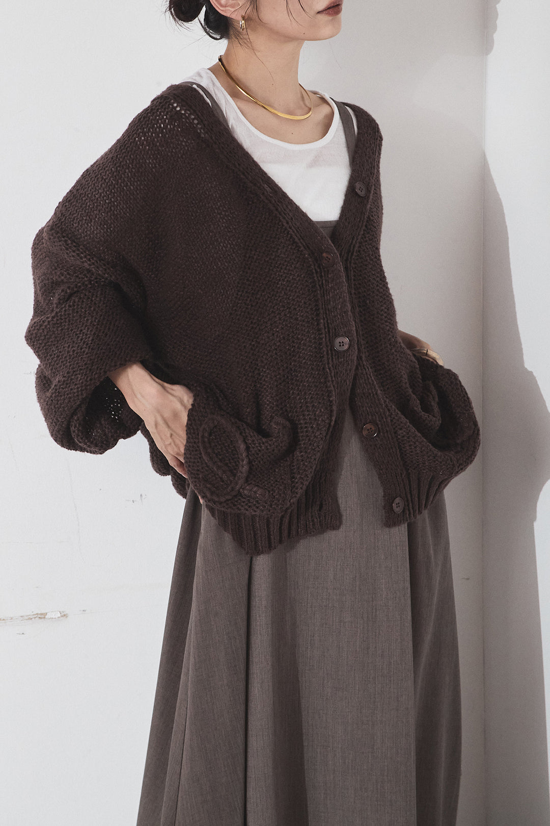 [SET]コード刺繍リラックスニットカーディガン+フレアリラックスキャミワンピース(2set)