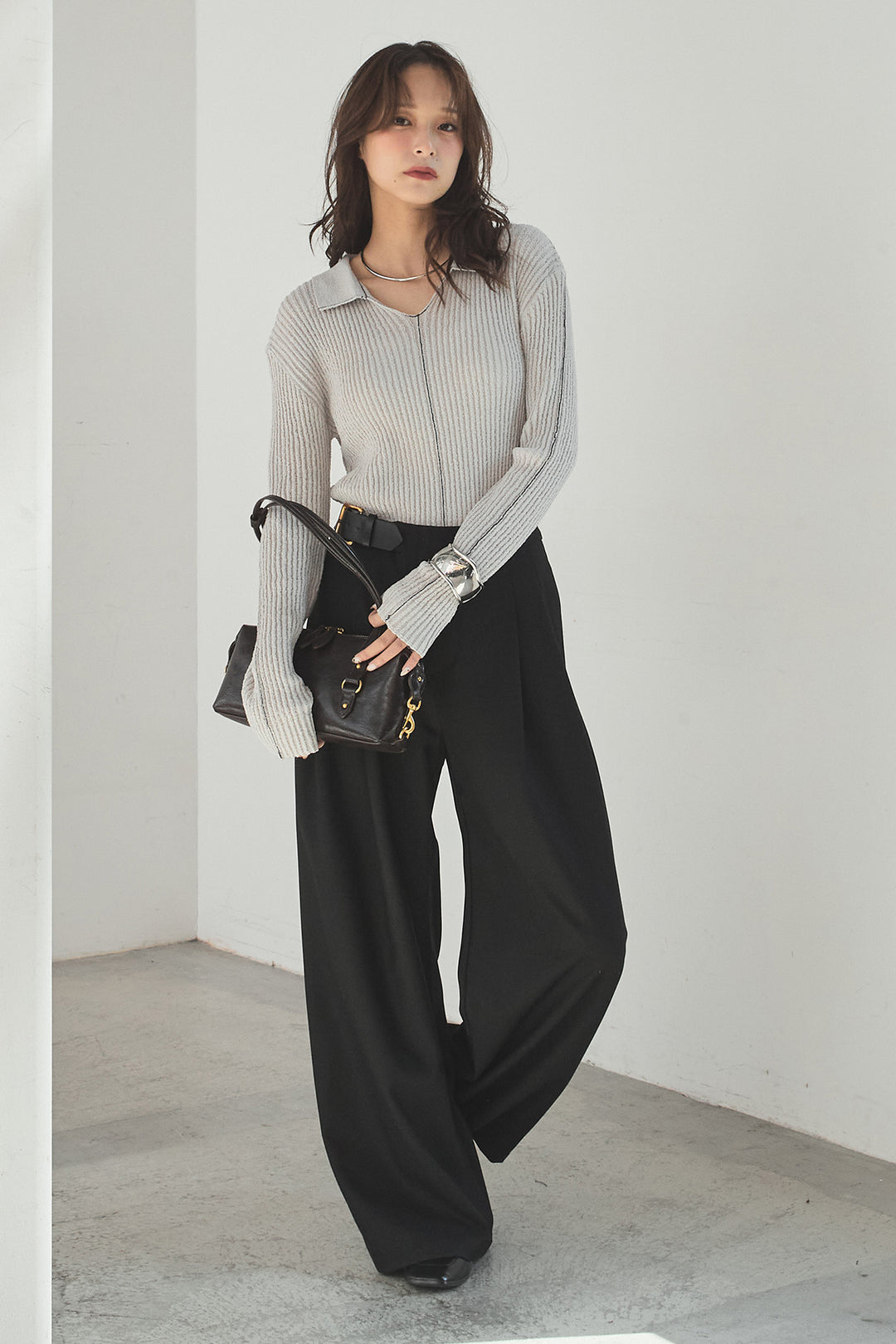 [SET]衿付きニットプルオーバー+サイドベルトタック入りスラックス(2set)