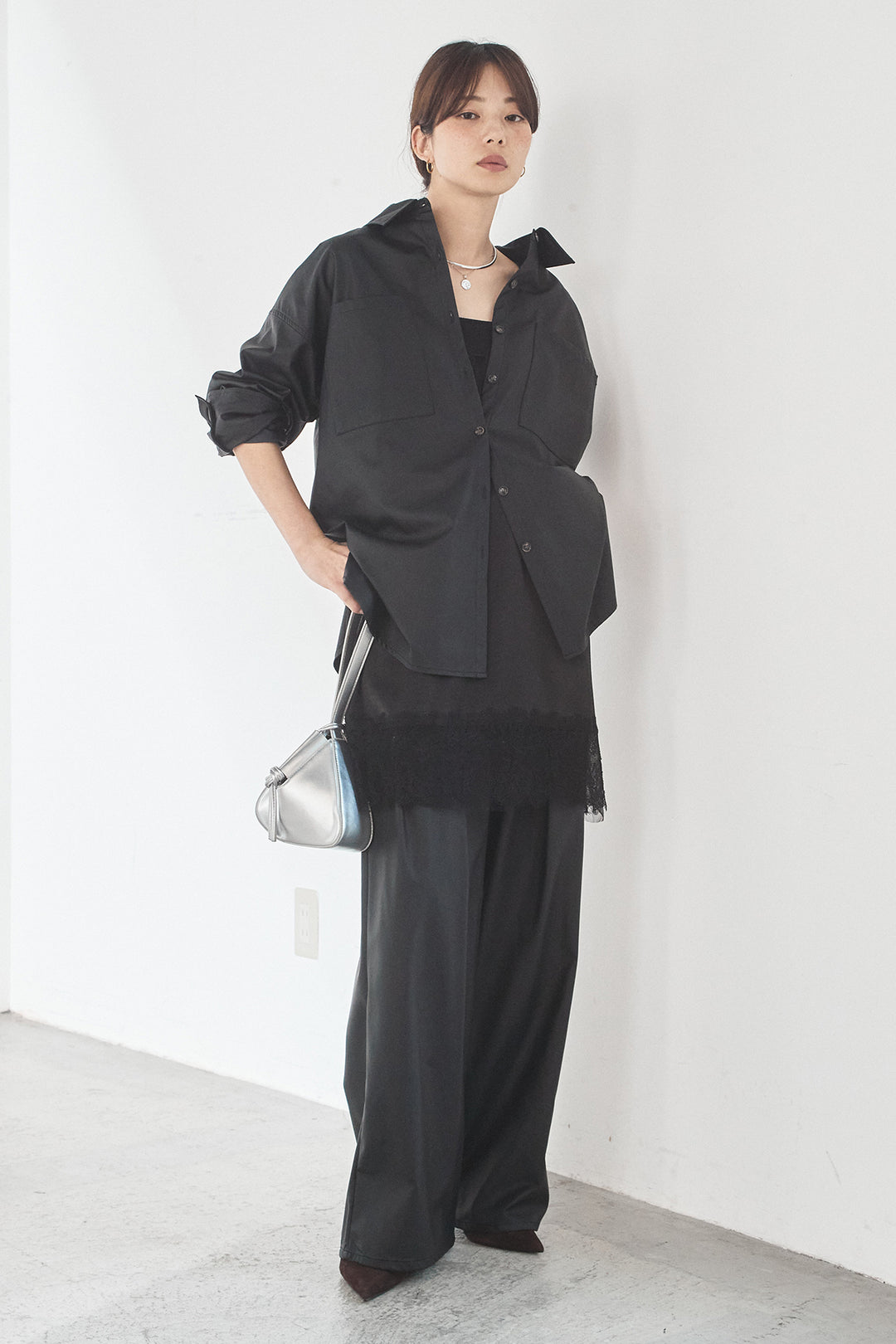 [SET]ウォッシャブルエコレザービックカフスシャツ+ウォッシャブルエコレザータックパンツ(2set)