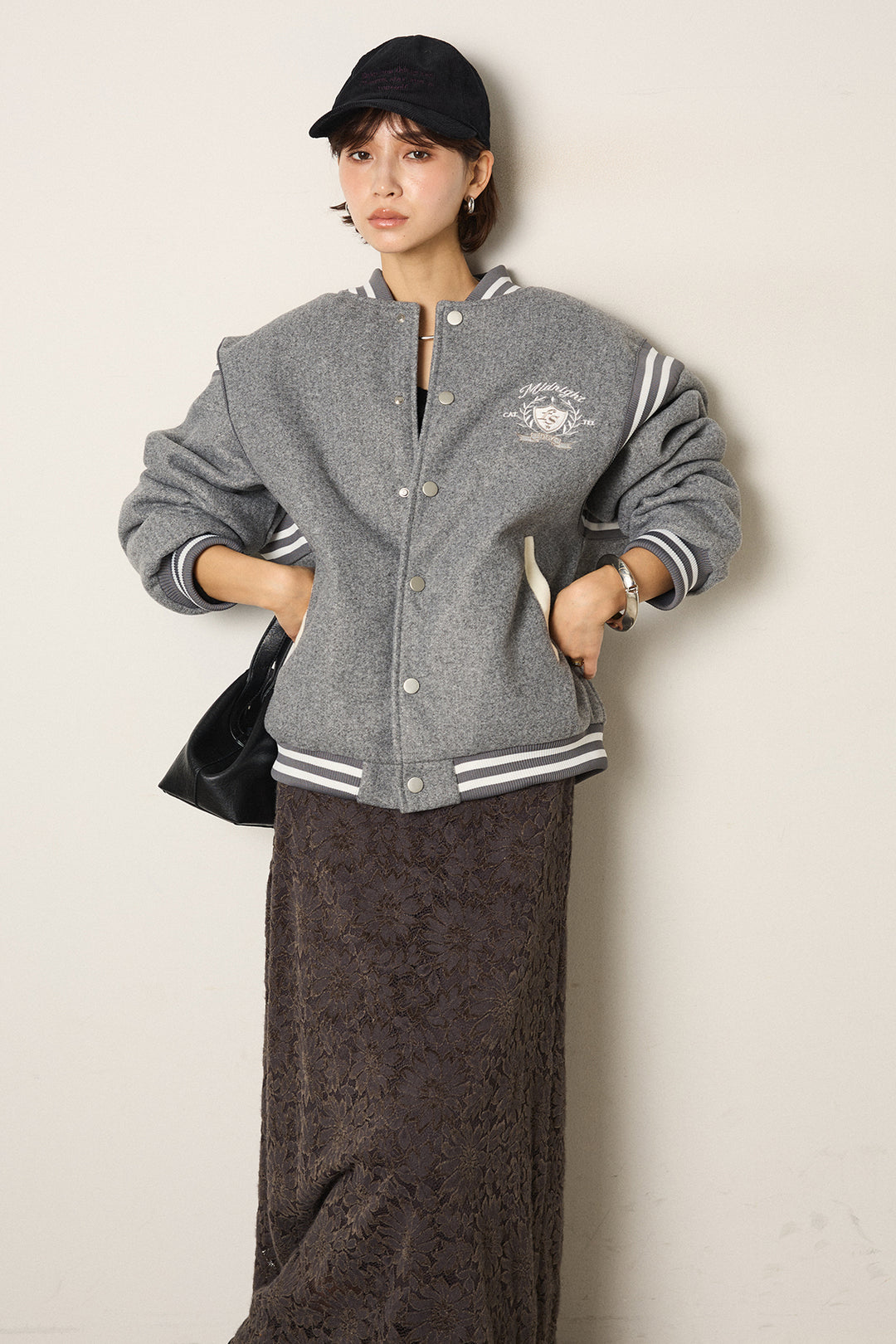 [SET]ワンポイントデザインブルゾン+花柄刺繍ベロアフレアスカート(2set)