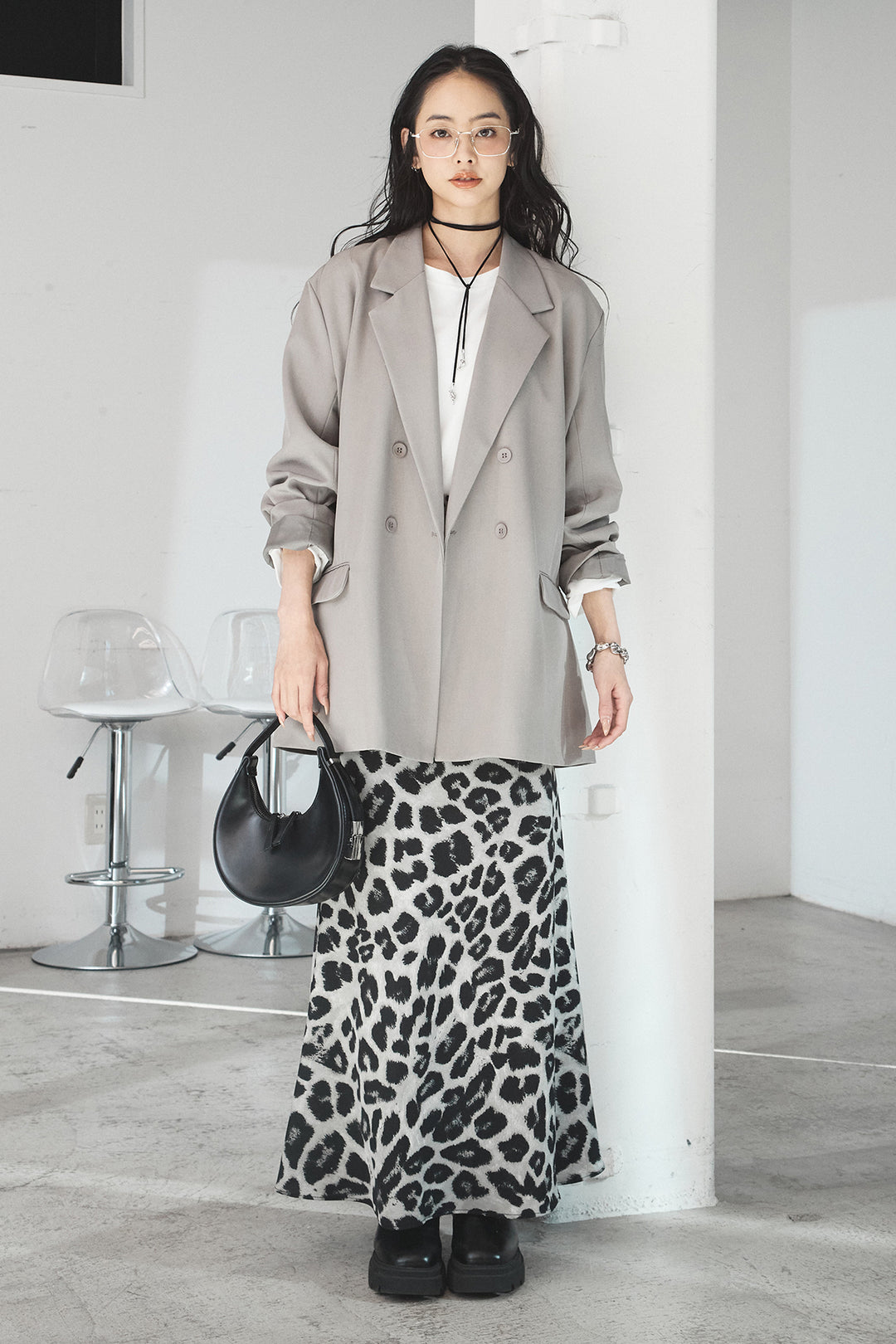 [SET]ルーズシルエットダブルテーラードジャケット+ストレッチロングTシャツ+レオパードサテンナロースカート(3set)