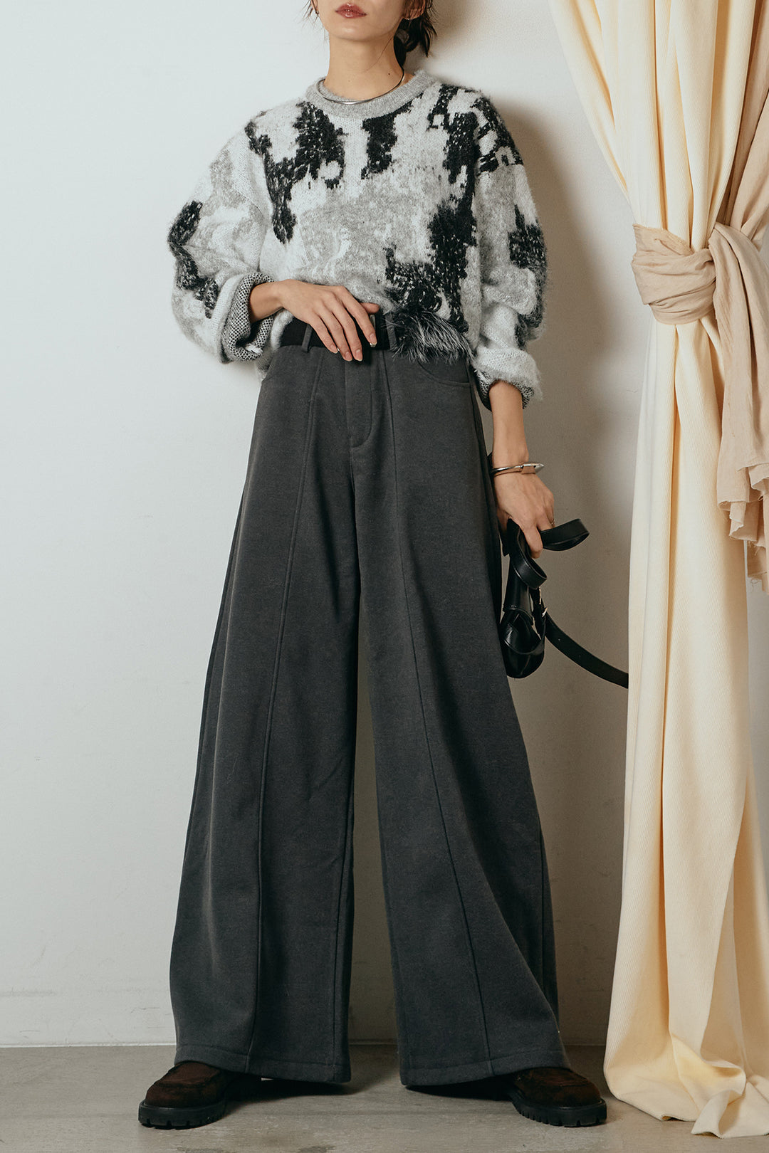 [SET]起毛ニュアンス柄ニットプルオーバー+ファーベルト付きワイドパンツ(2set)