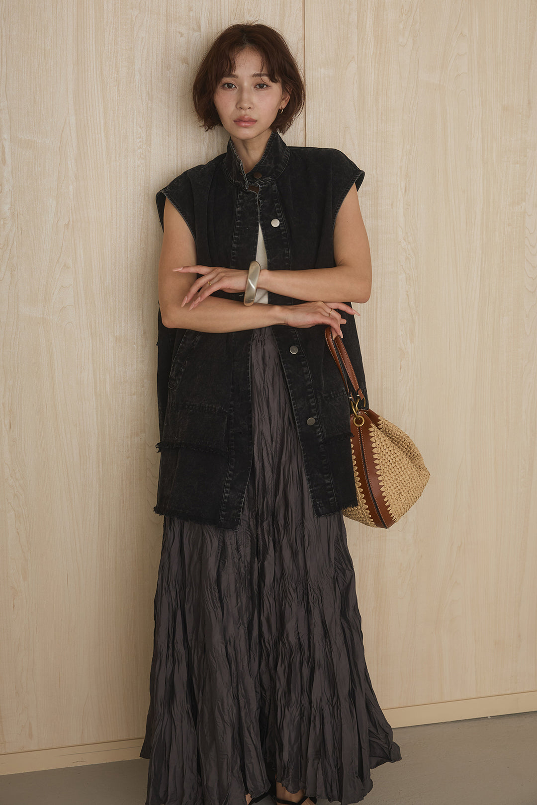 [SET]ケミカルデニムヘムカットオフジレ+イレギュラープリーツイージースカート(2set)