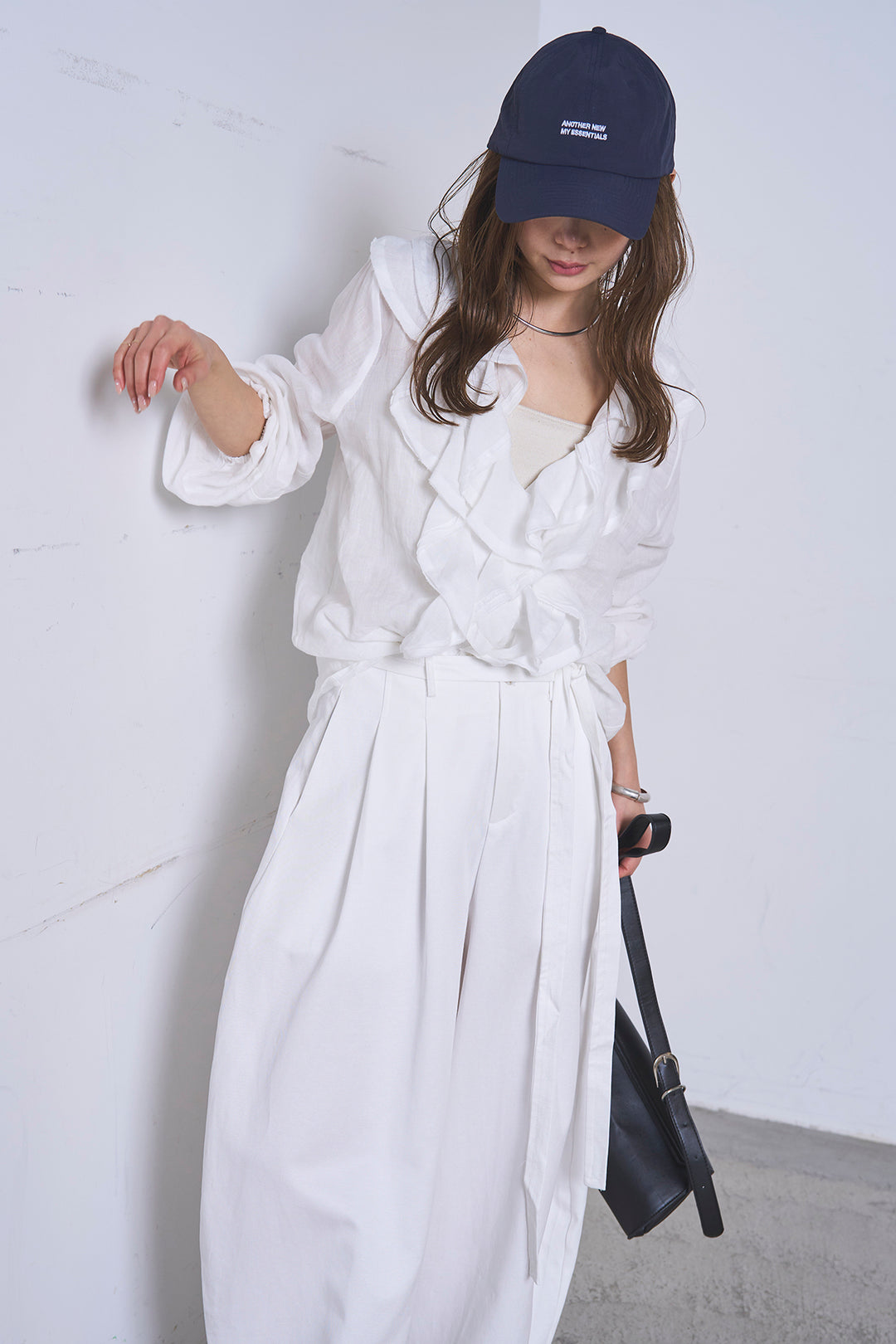 [SET]フリルボタンブラウス+紐ベルト付きカーブワイドパンツ(2set)