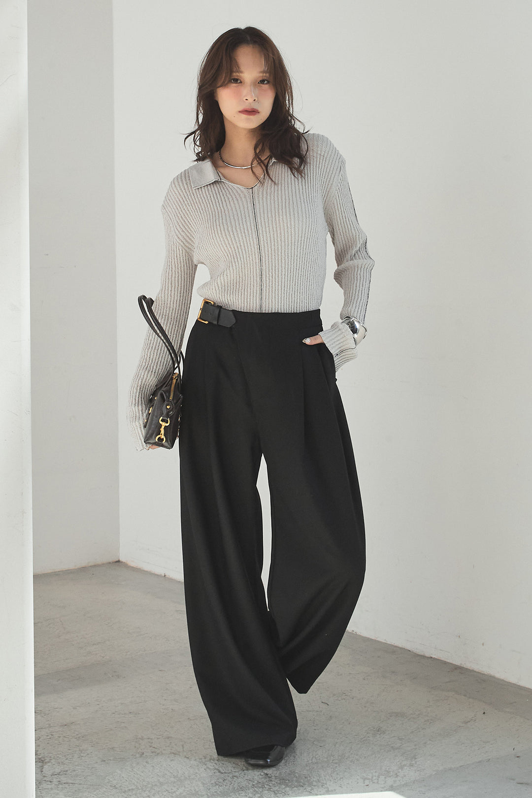 [SET]衿付きニットプルオーバー+サイドベルトタック入りスラックス(2set)