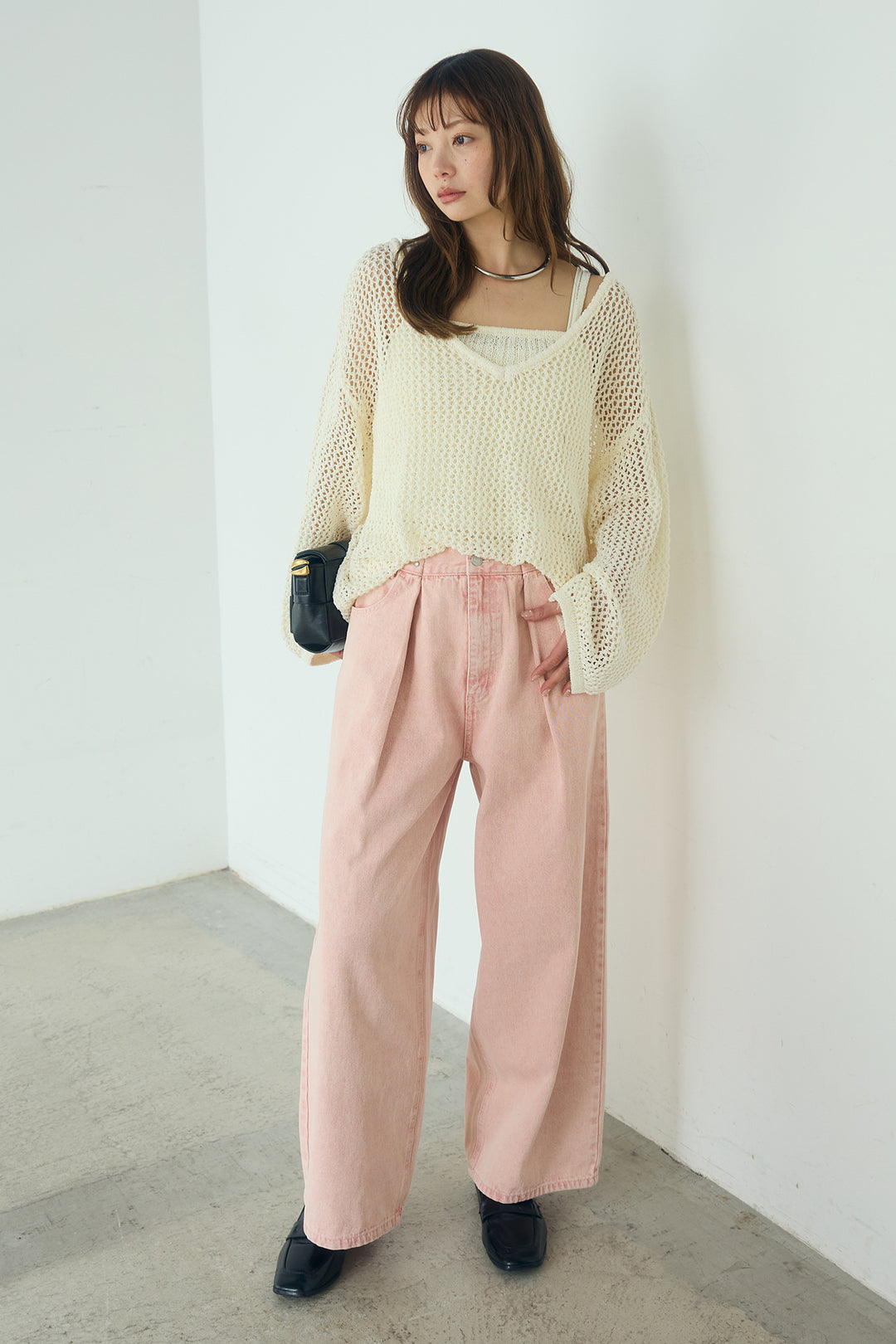 [SET]メッシュ編みビスチェセットVネックプルオーバー+カラーデニムタックカーブパンツ(2set)