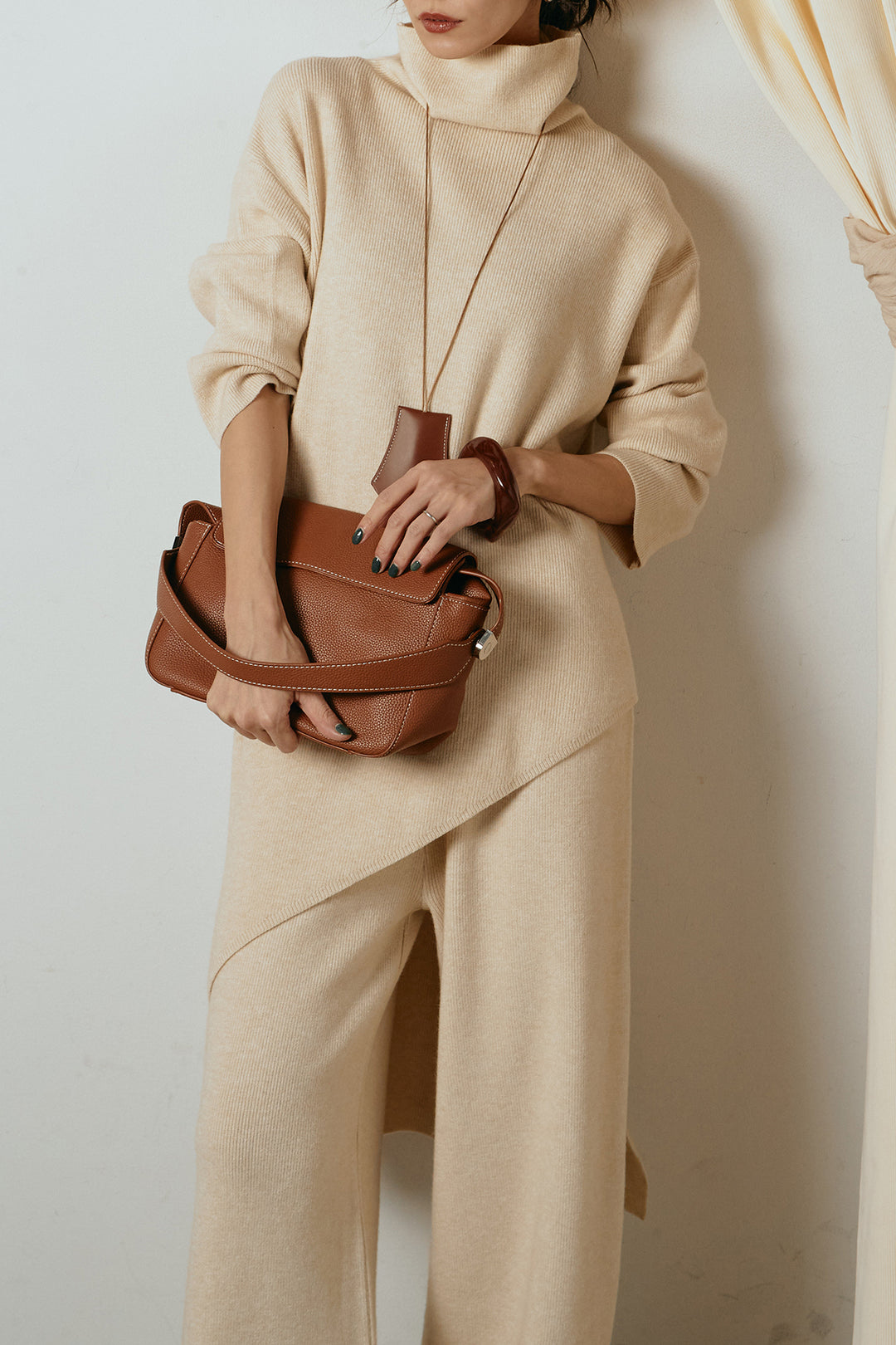 [SET]裾アシンメトリーニットSETUP