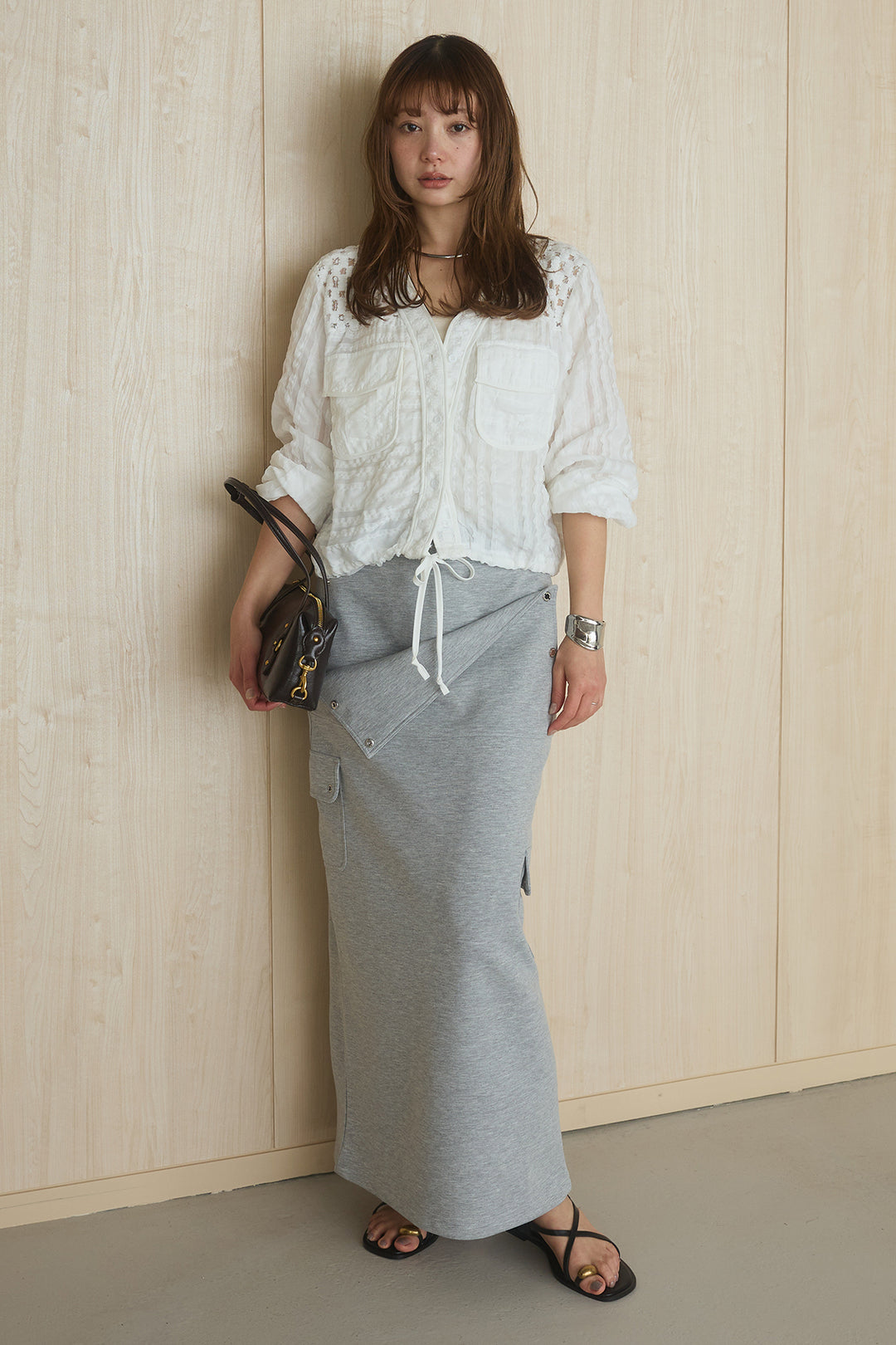 [SET]異素材切替シアーメッシュカーディガン+ドットボタン付きカットタイトスカート(2set)