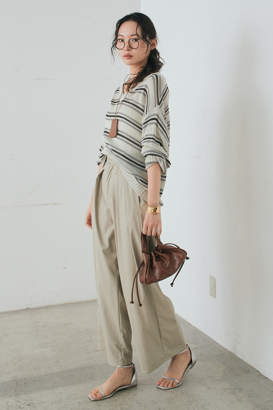 [SET]綿タッチVネックボーダートップス+ウォッシャブルエコレザータックパンツ(2set)