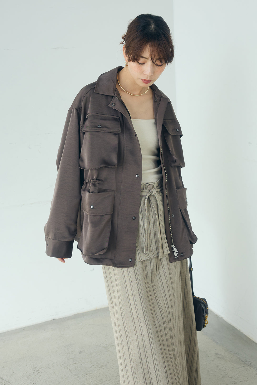 [SET]サテンライトブルゾン+ラップ巻きピンストライプワイドスカート(2set)