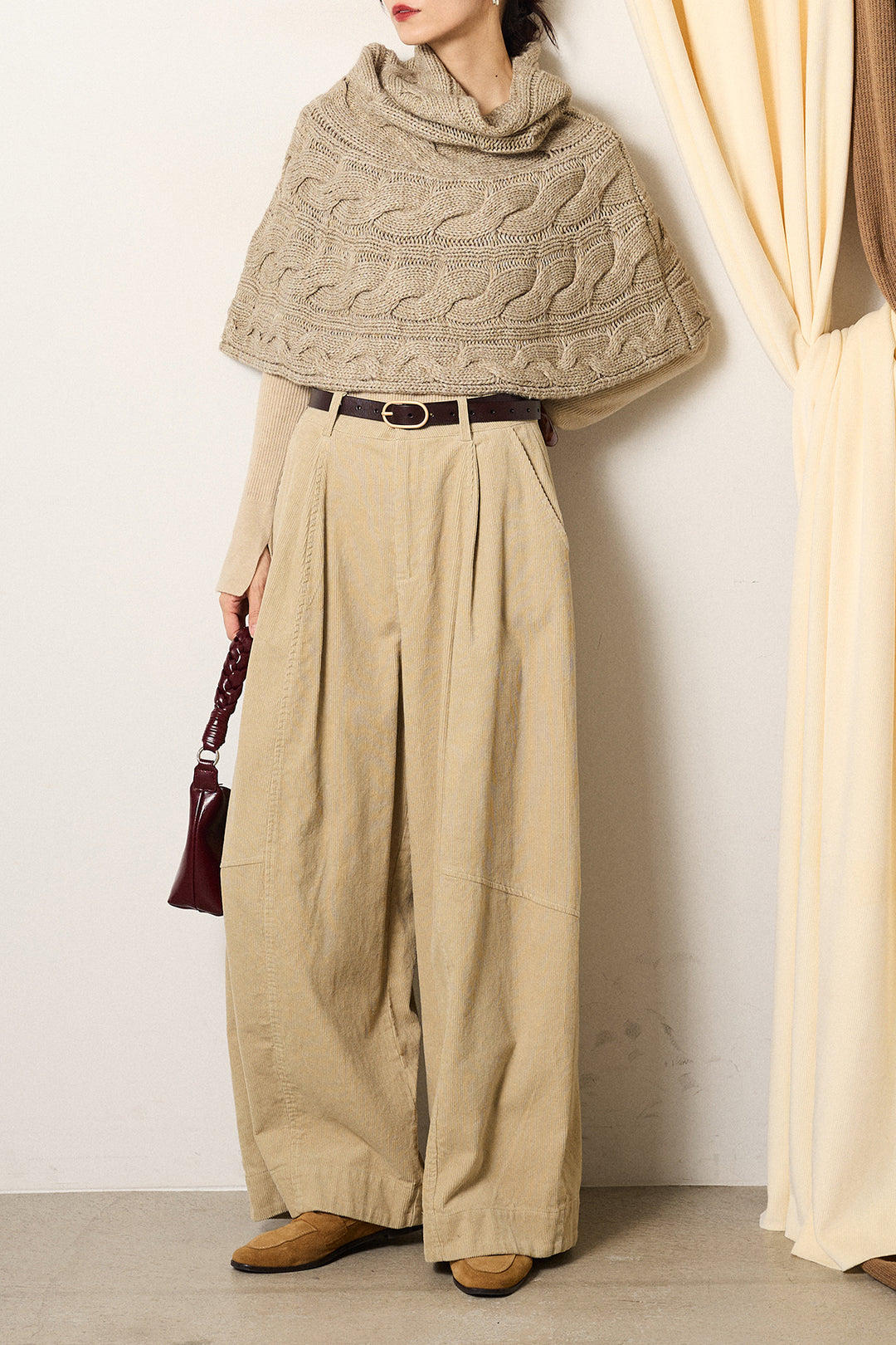 [SET]ケーブル編みケープレイヤードニット+タック入りコーデュロイワイドパンツ(2set)