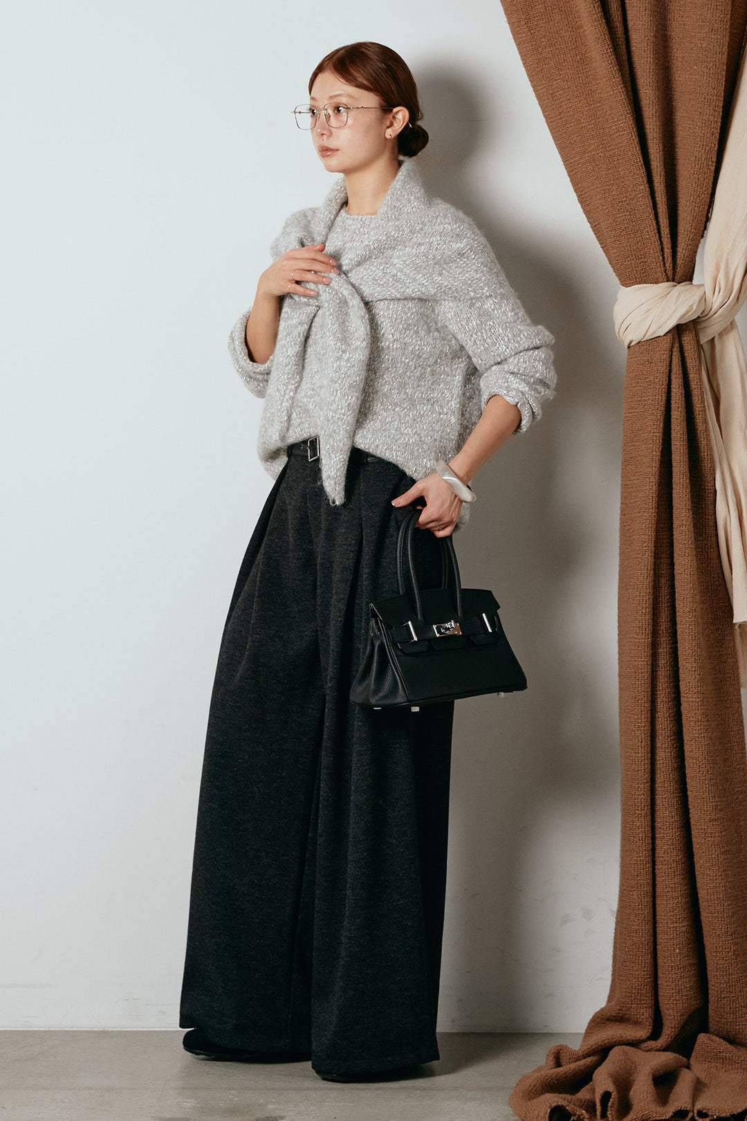 [SET]スカーフ付きミックスニットトップス+細ベルト付き起毛タックワイドパンツ(2set)