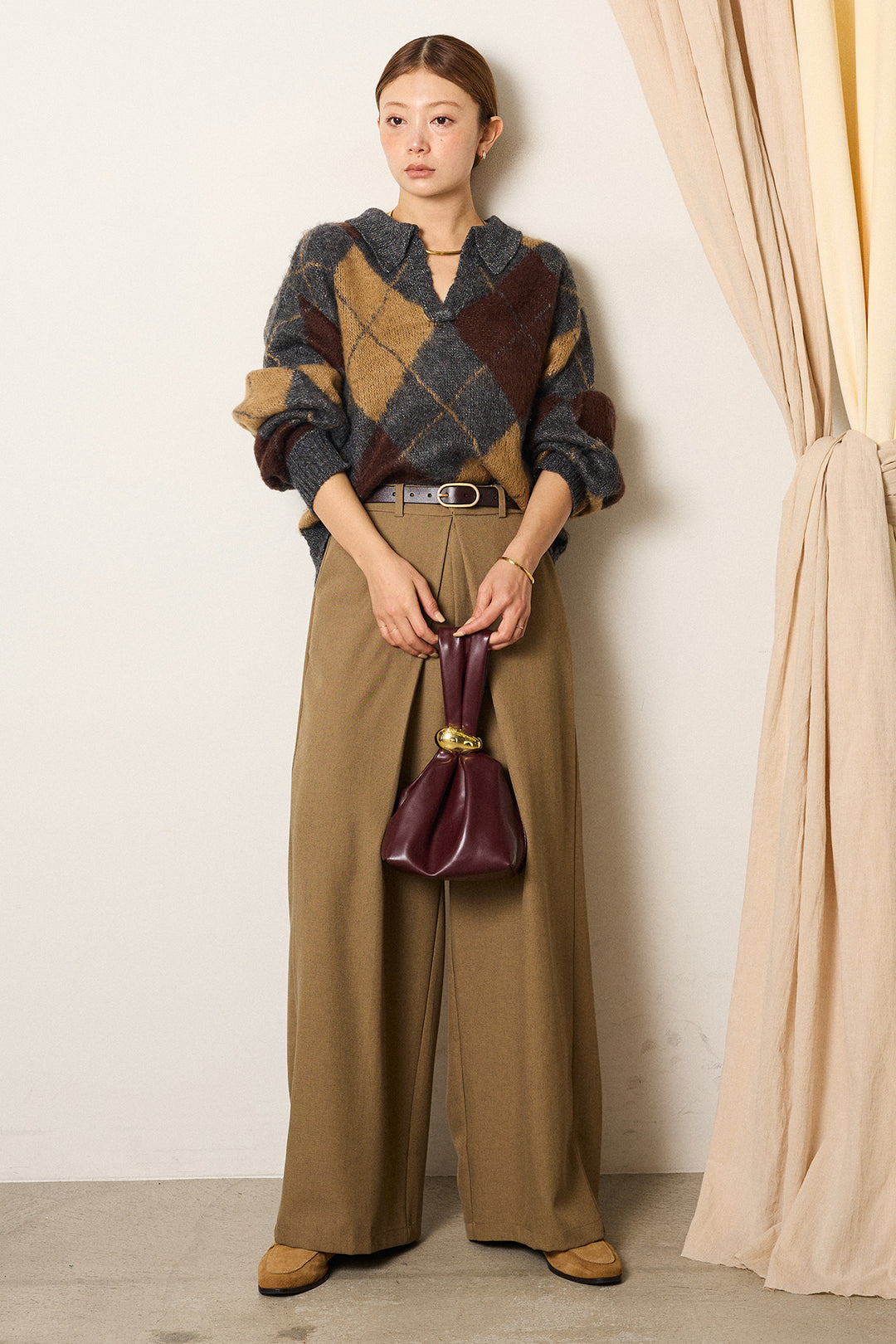 [SET]アクリルモヘアアーガイルキーネックプルオーバー+フロントワイドタックネップ入ワイドパンツ(2set)