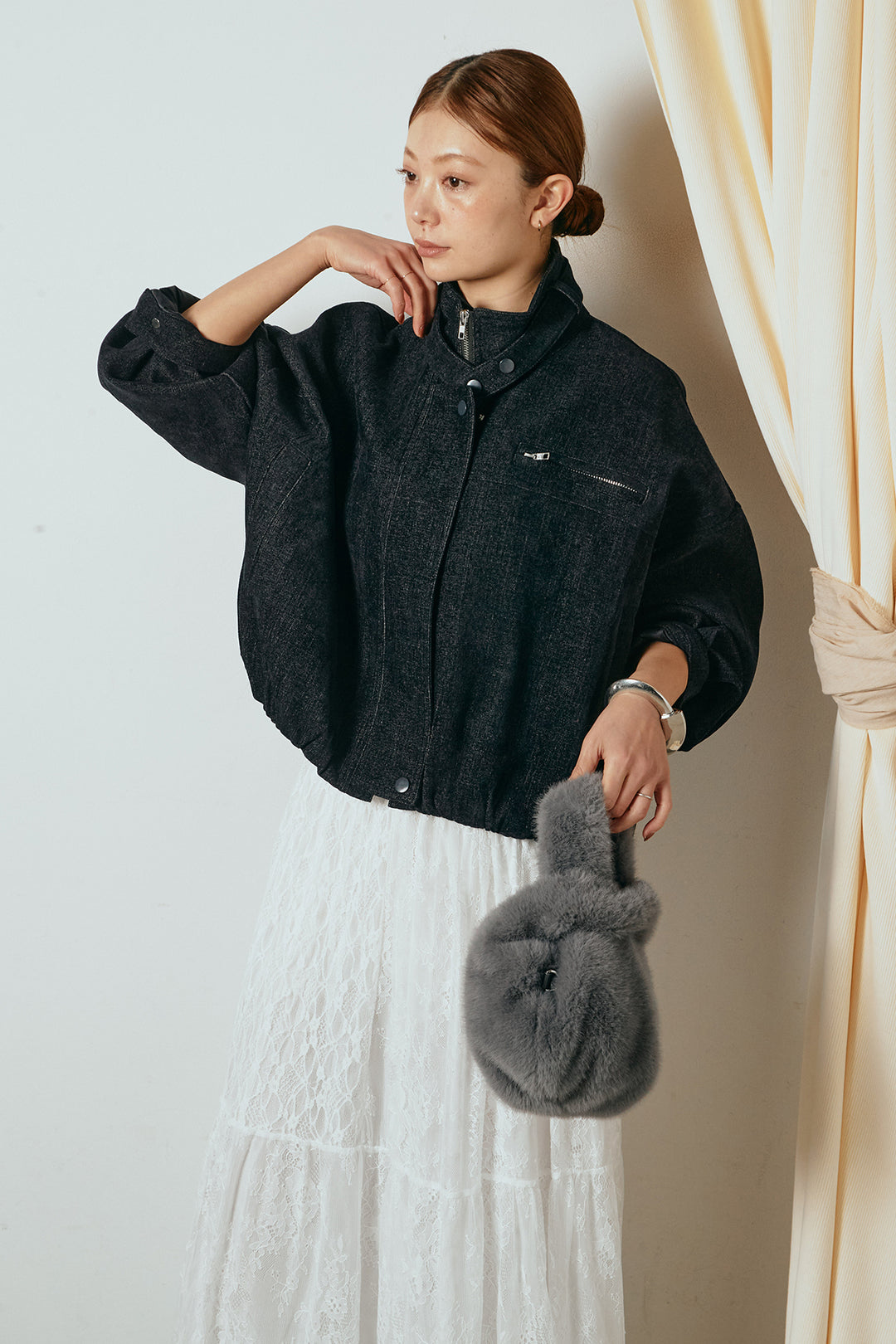 デニム調ハイネックブルゾン