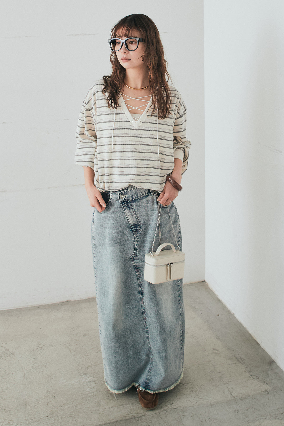 [SET]レースアップワッフルボーダートップス+ウエストクロスデニムタイトスカート(2set)