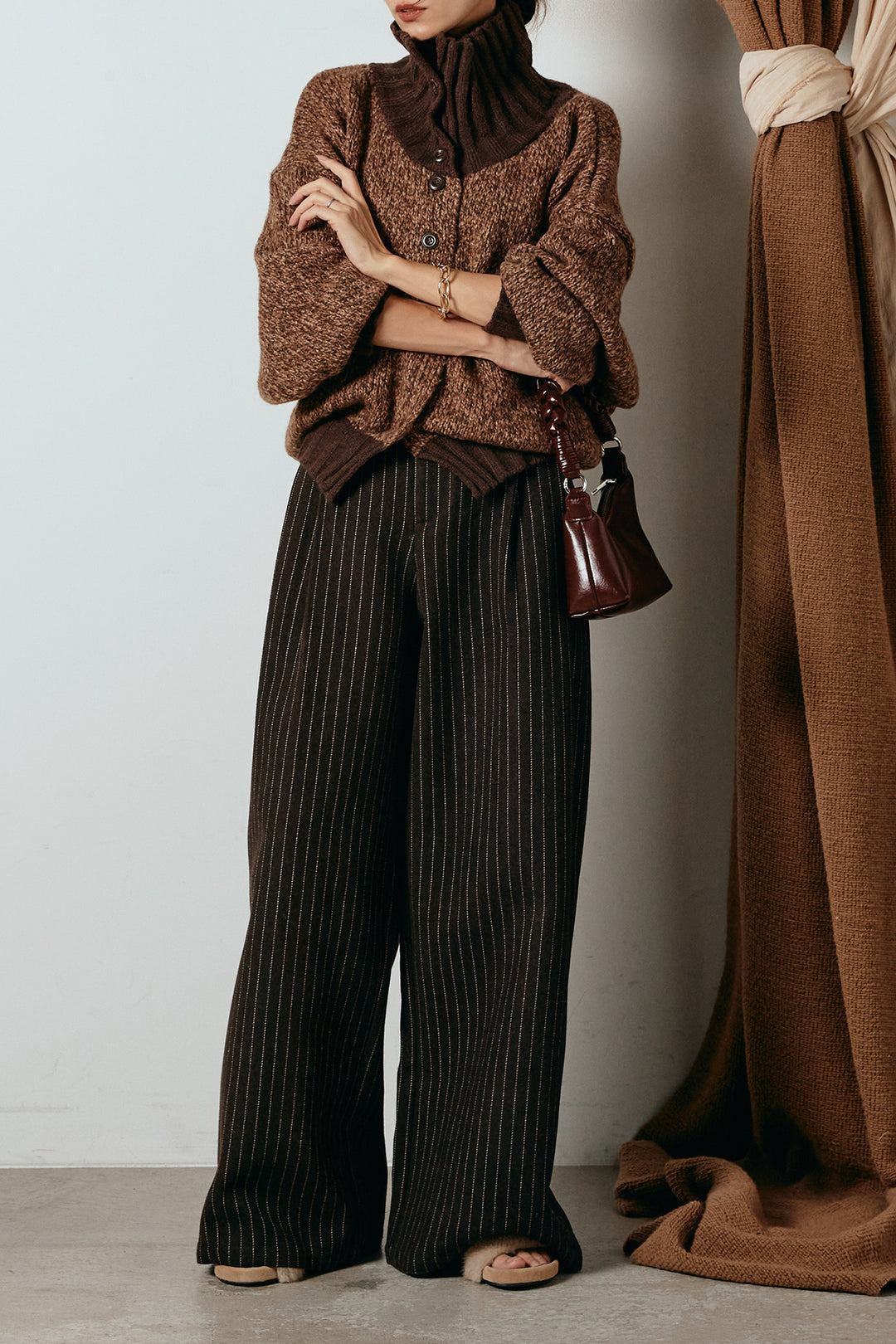 [SET]ハイネックミックスニットカーディガン+ウールライクストライプパンツ(2set)