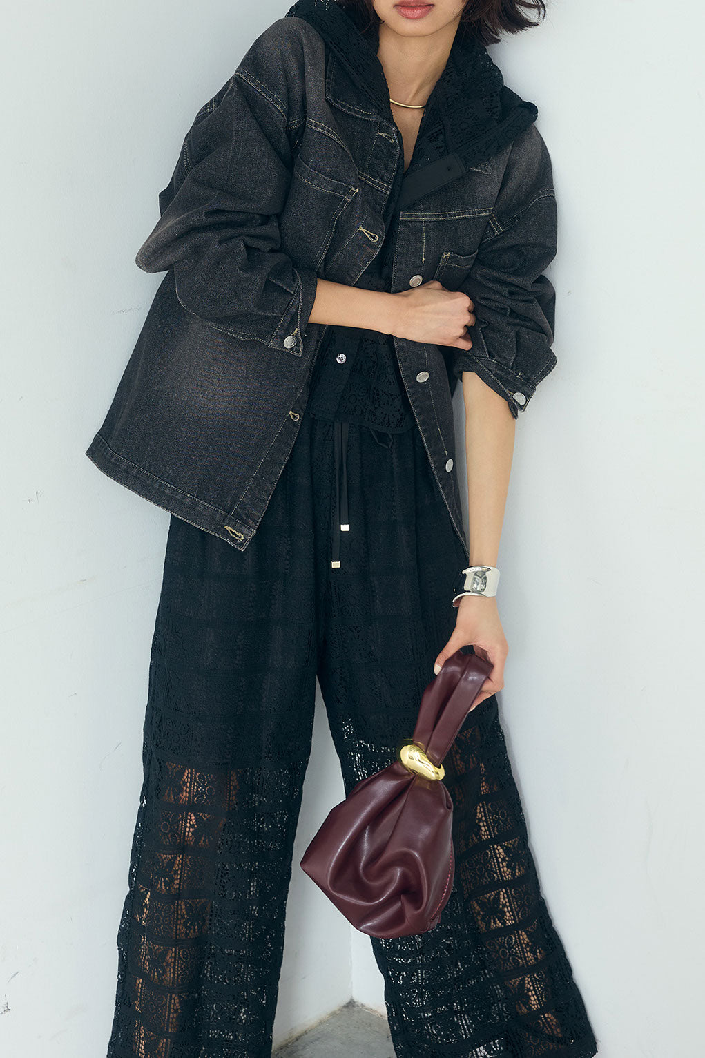 [SET]デニムオーバーサイズジャケット+パッチワークレースイージーパンツ+パッチワークレースショート丈フードシャツ(3set)