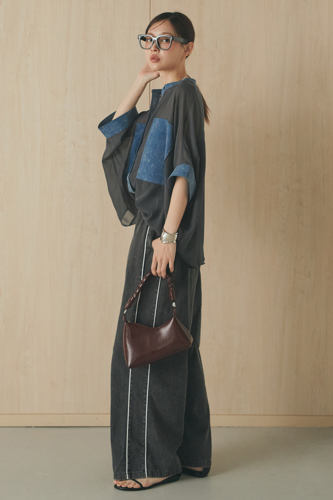 [SET]デニムライクビッグツーポケシアーシャツ+ドロストサイドラインデニムパンツ(2set)