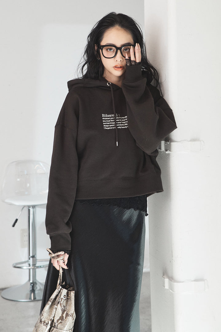 [SET]裏起毛レタリング刺繍フーディショートプルオーバー+裾レースデザインサテンスカート(2set)