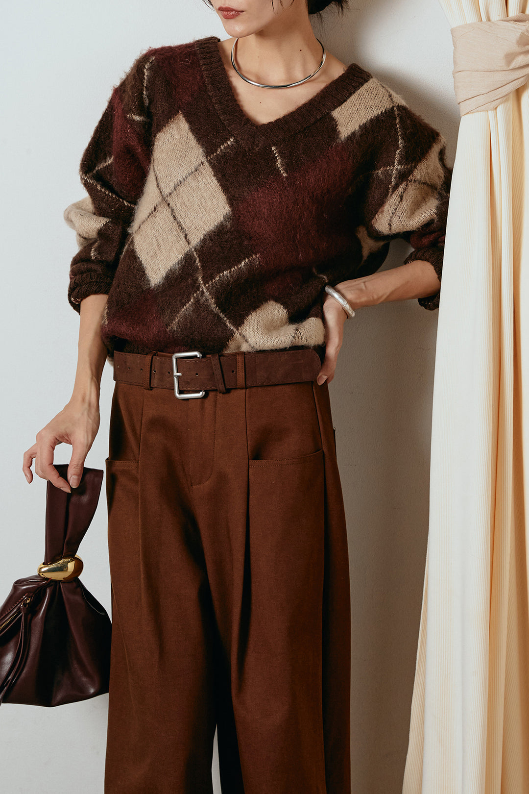 [SET]アクリルモヘアアーガイルVネックプルオーバー+太ベルト付きタックデザインワイドパンツ(2set)