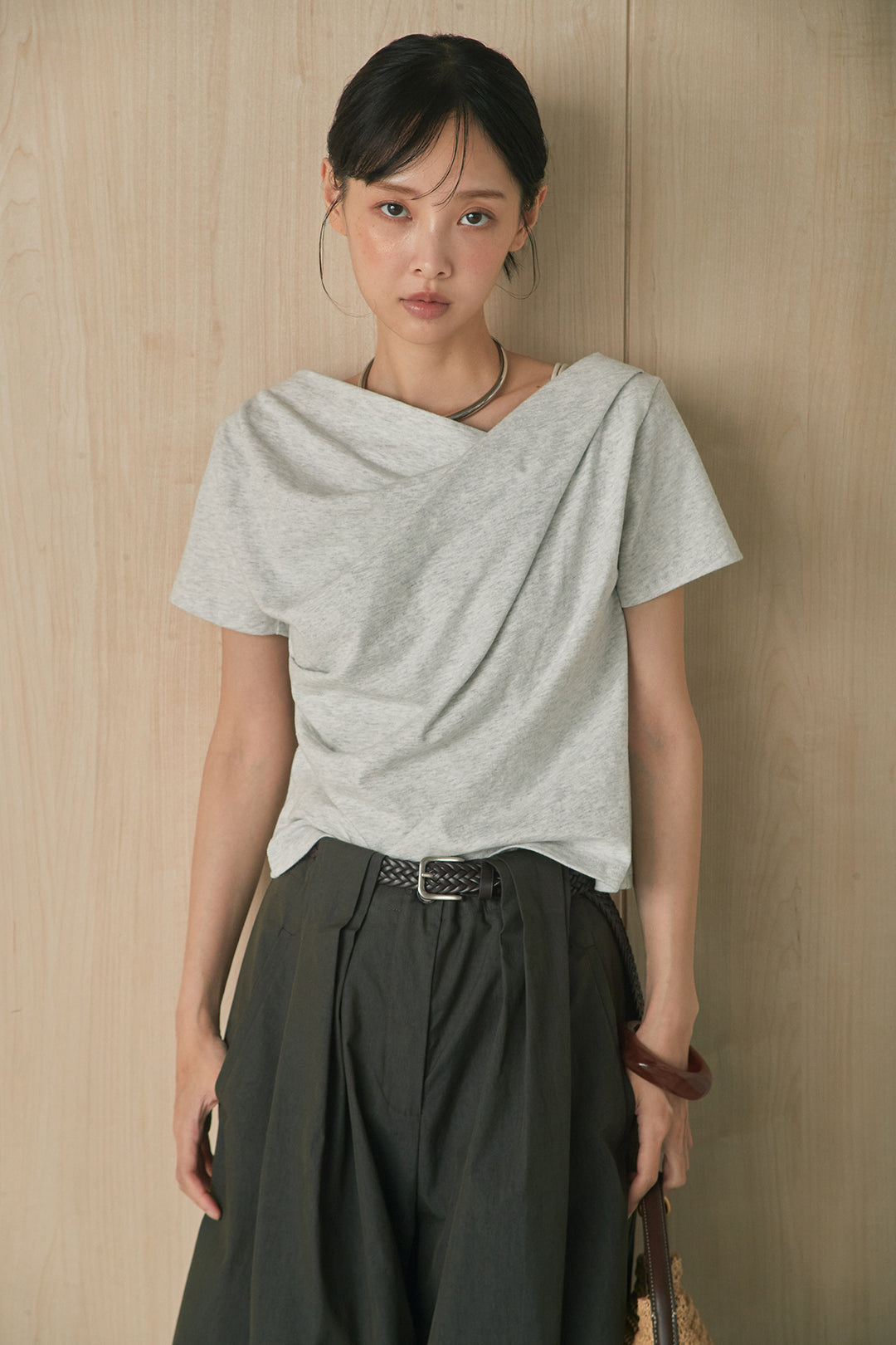[SET]綿天竺半袖オフショルTシャツ+ニーサイドタックボリュームカーブパンツ(2set)