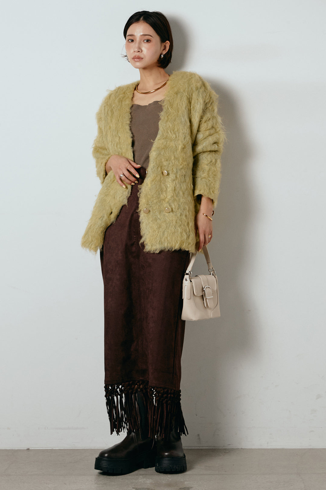 [SET]ウェーブシャギーニットジャケット+スウェードライク裾フリンジスカート(2set)